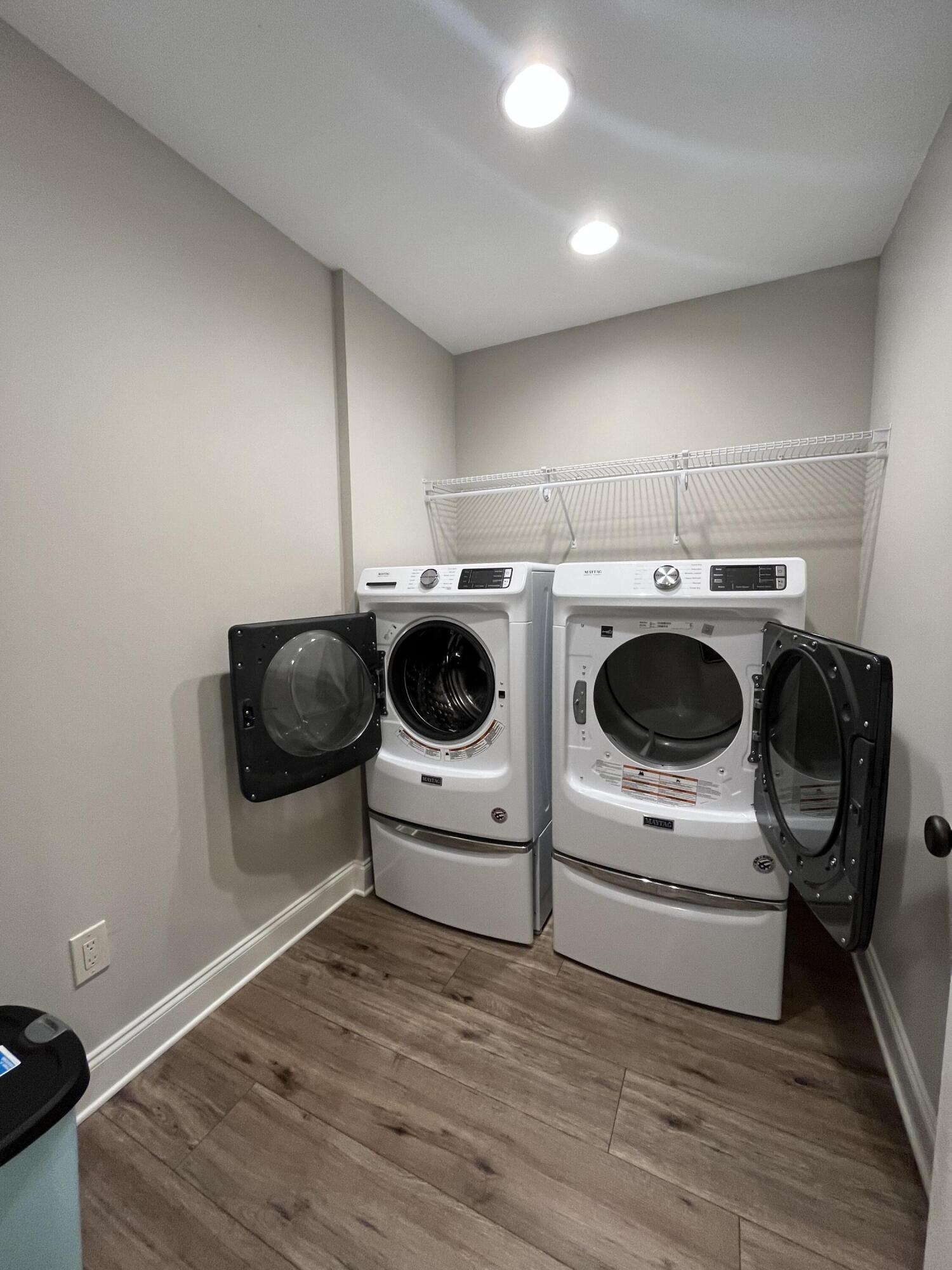 BAY RIDGE ADD LOT 14 BLK 1 - Residential Lease