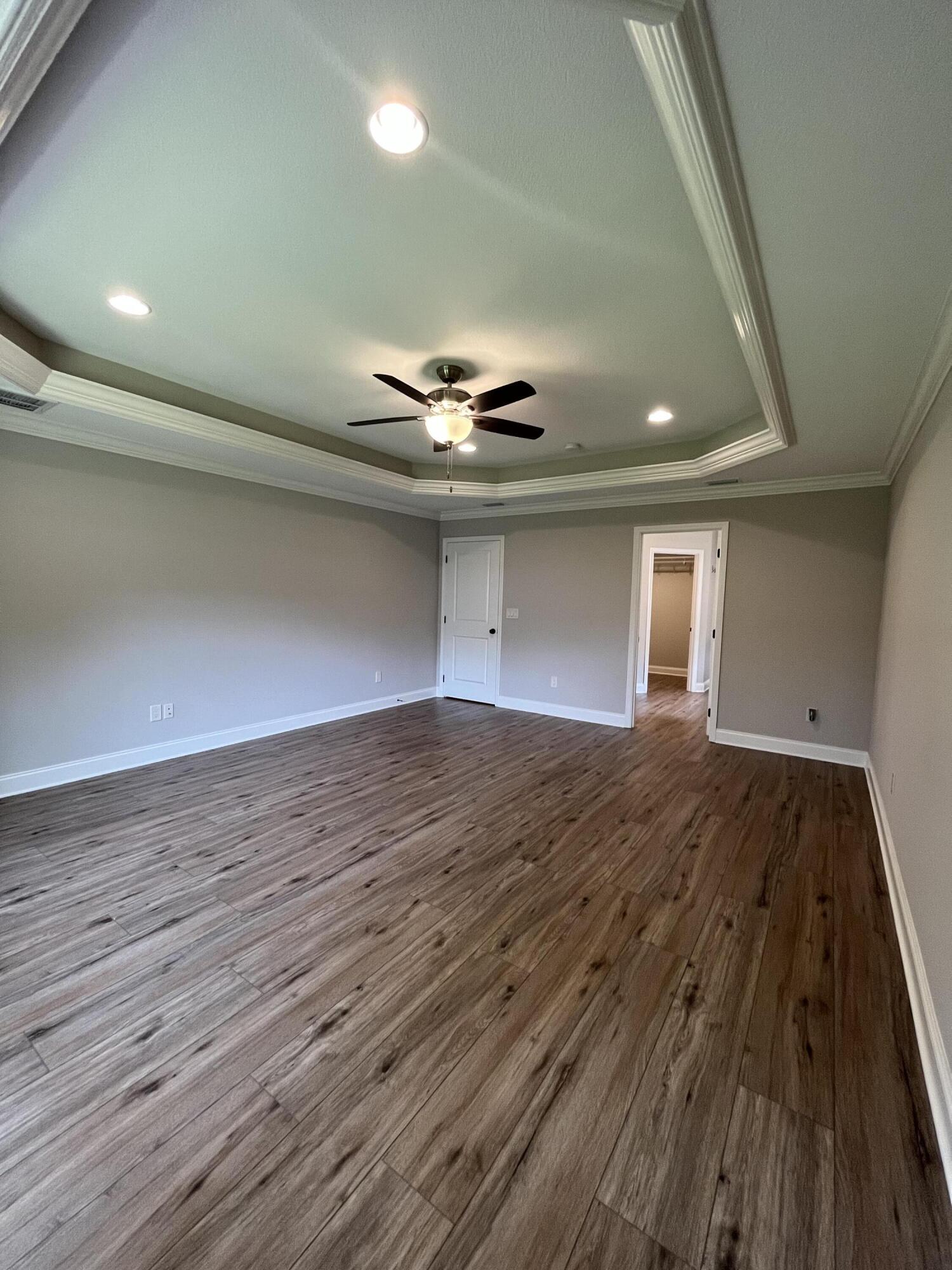 BAY RIDGE ADD LOT 14 BLK 1 - Residential Lease