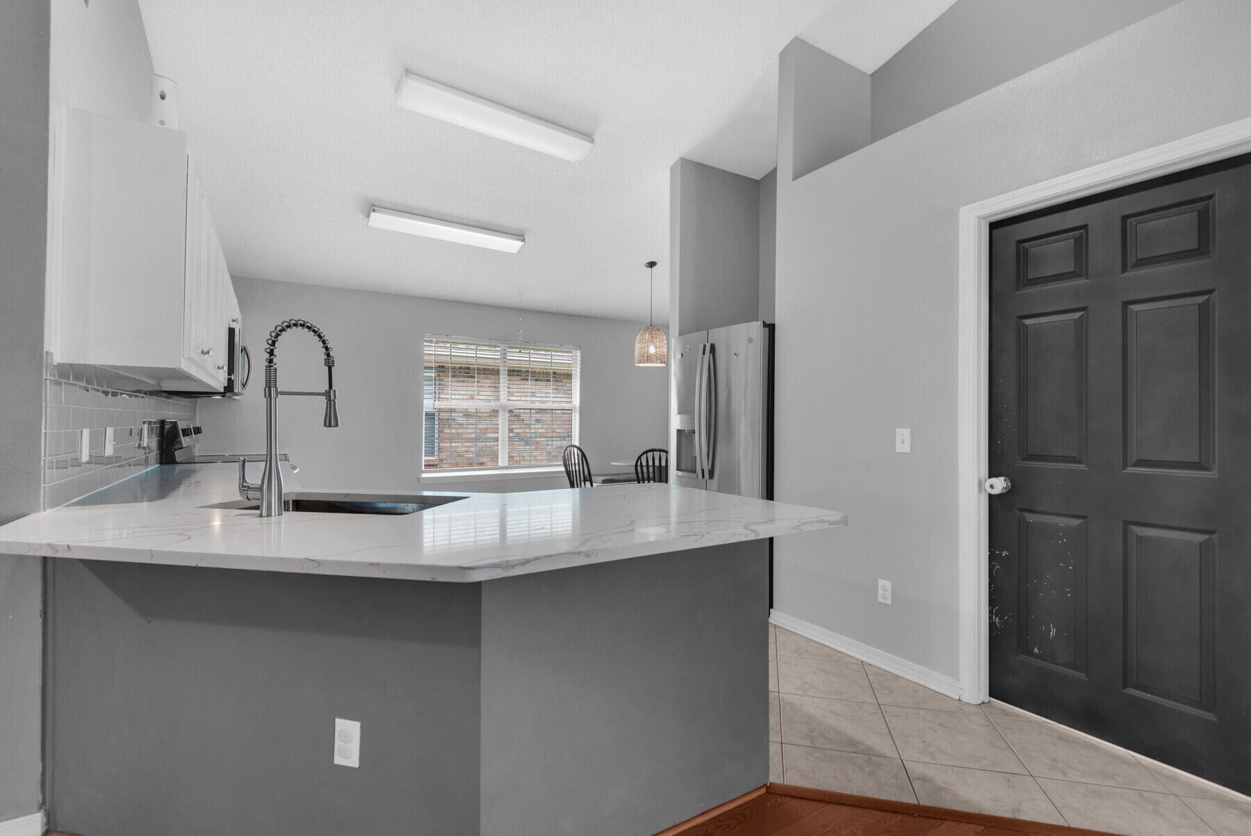PARKER'S LANDING - Residential Lease