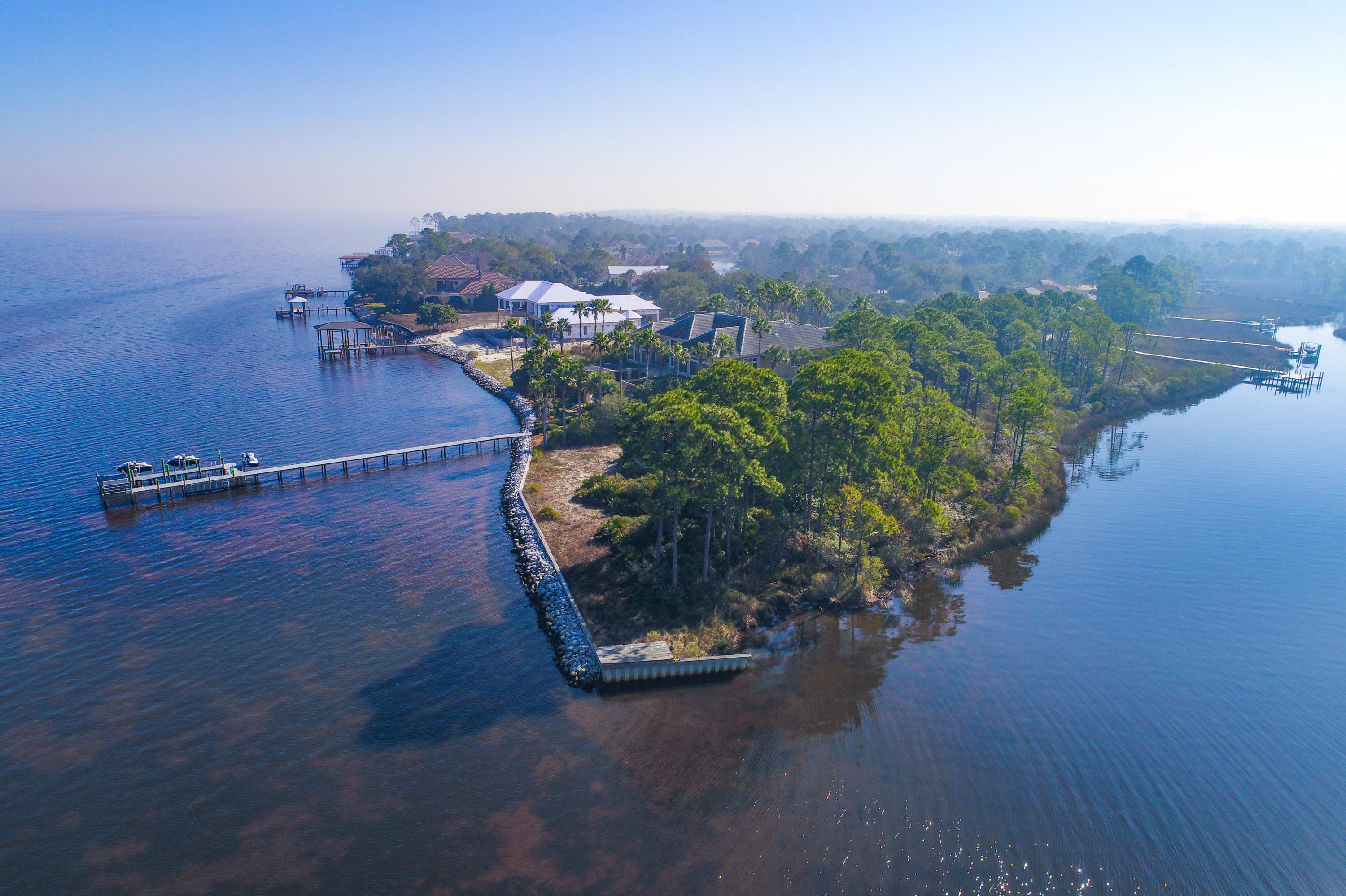 REGATTA BAY COMMODORE POINT S/D - Land