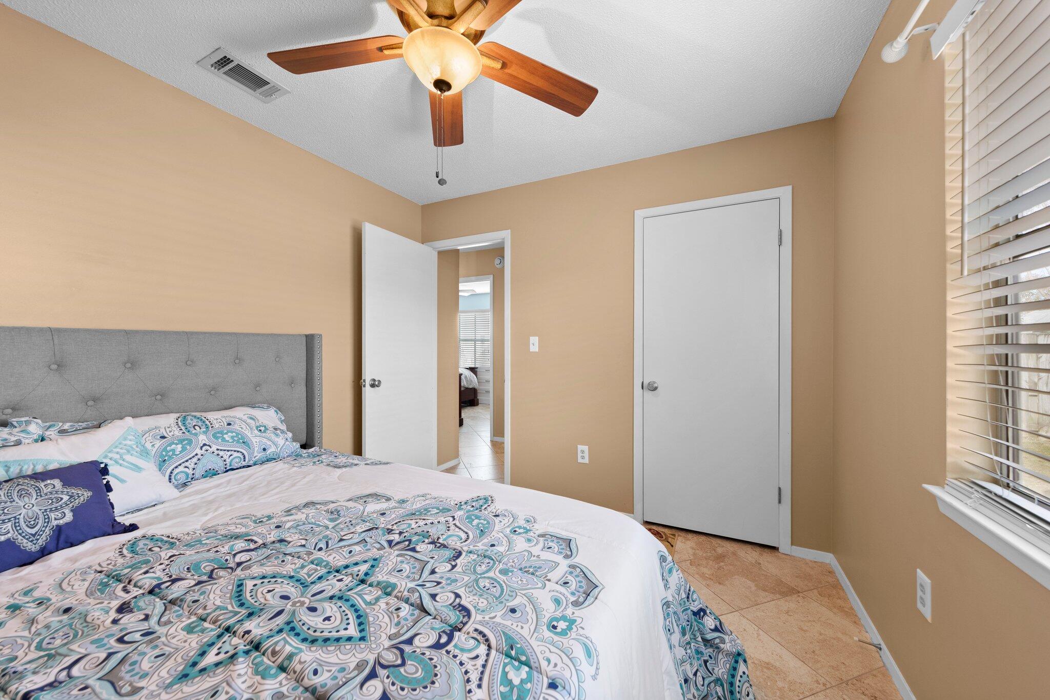 BLUE PINE VILLAGE PH 1 - Residential Lease