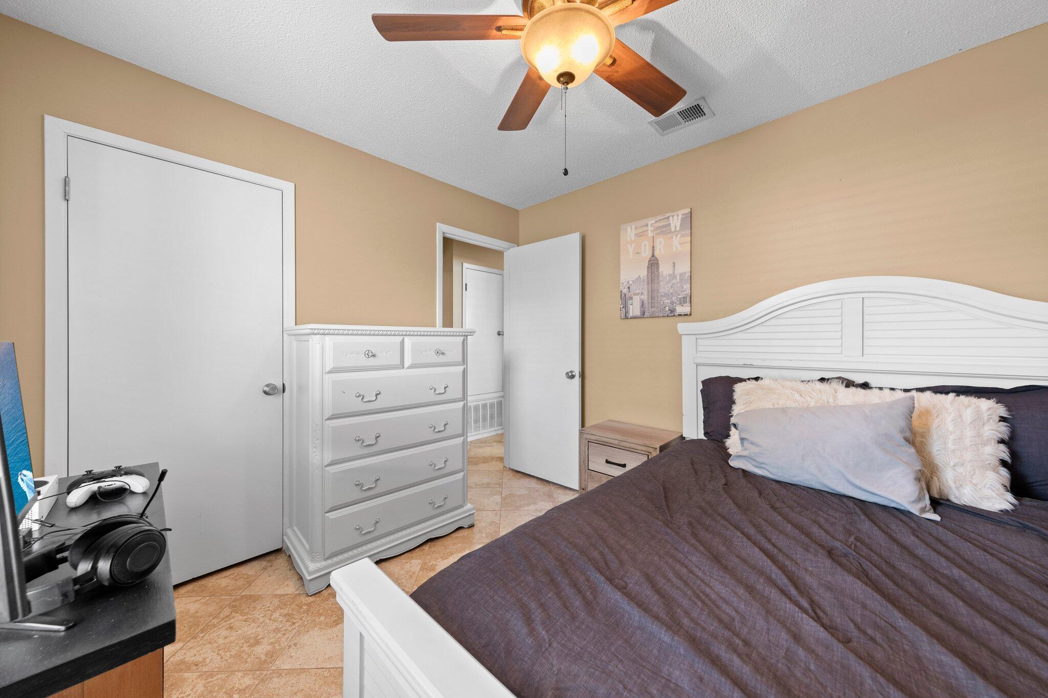 BLUE PINE VILLAGE PH 1 - Residential Lease