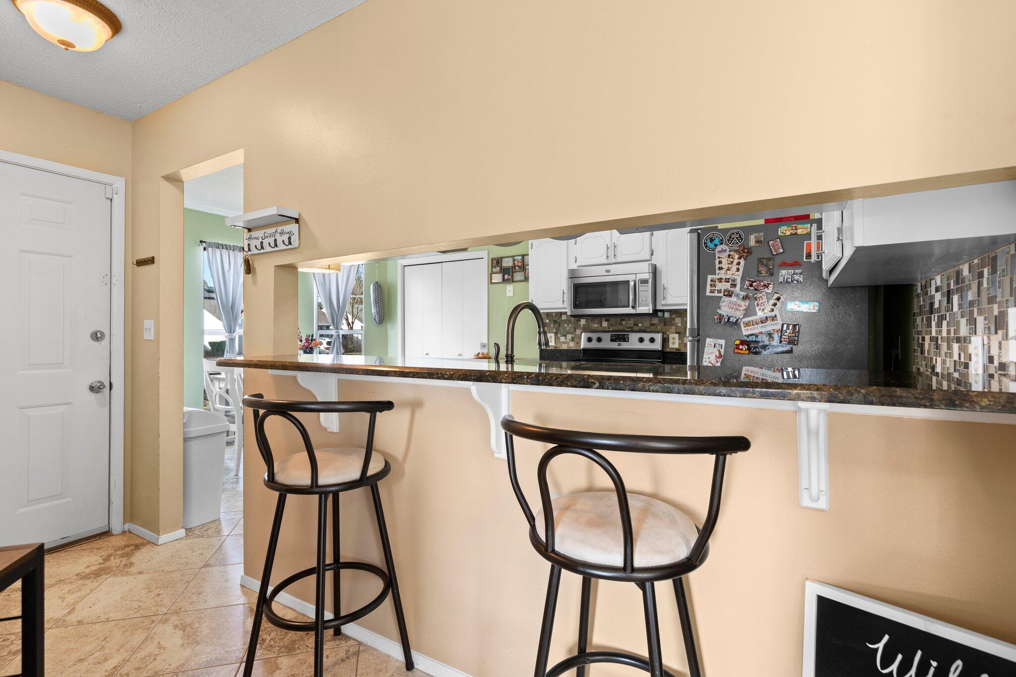 BLUE PINE VILLAGE PH 1 - Residential Lease