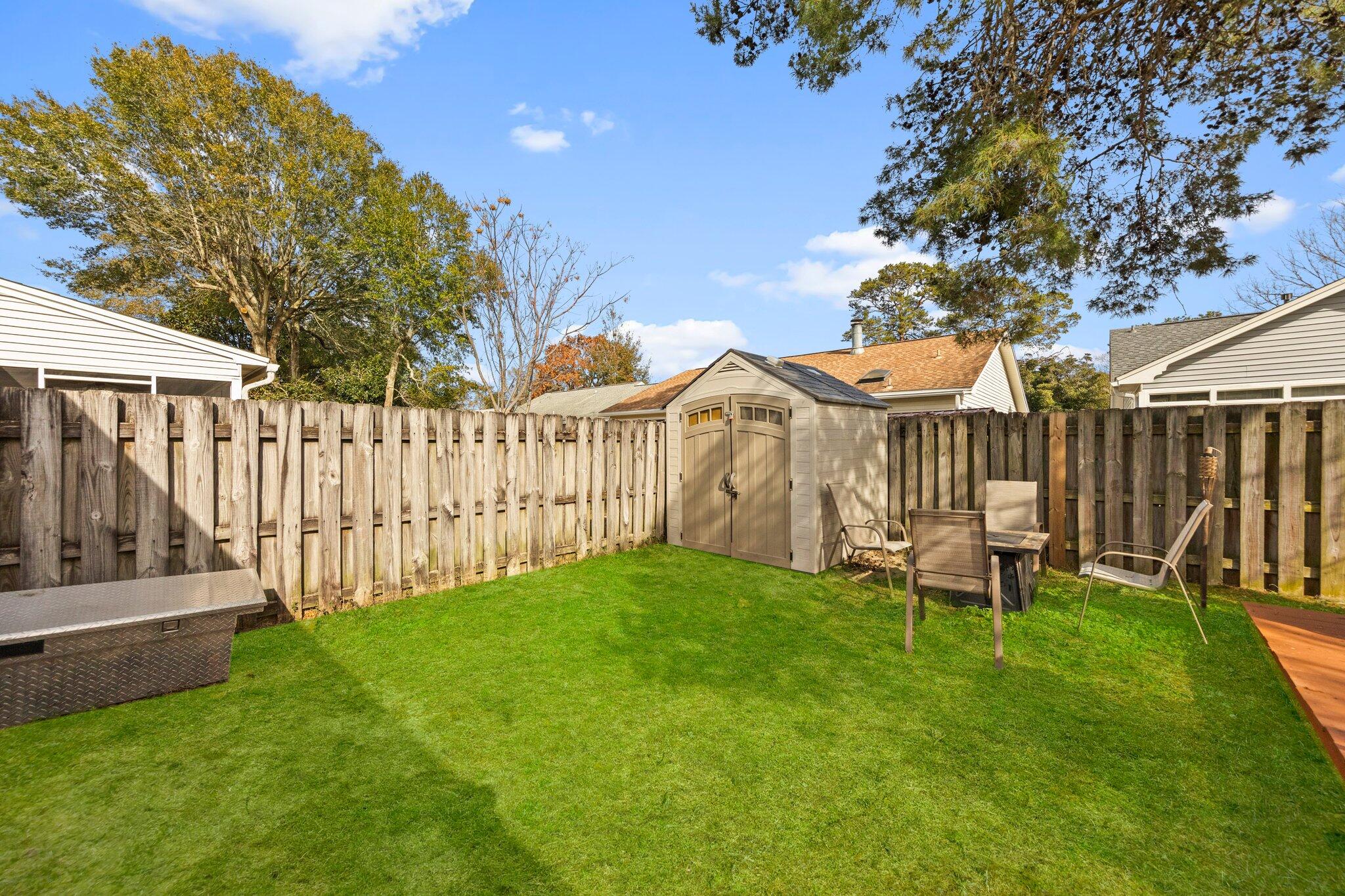 BLUE PINE VILLAGE PH 1 - Residential Lease