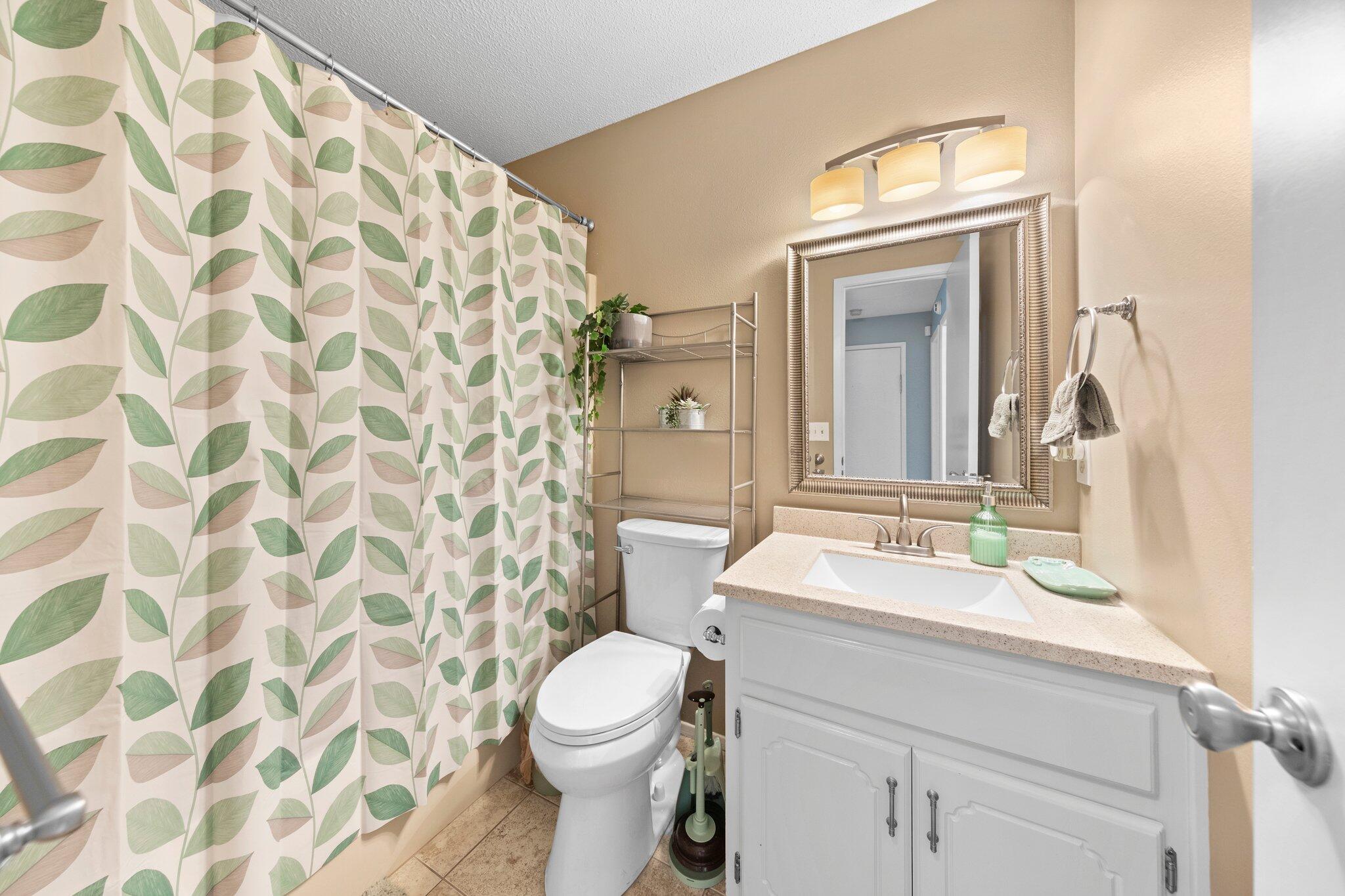 BLUE PINE VILLAGE PH 1 - Residential Lease