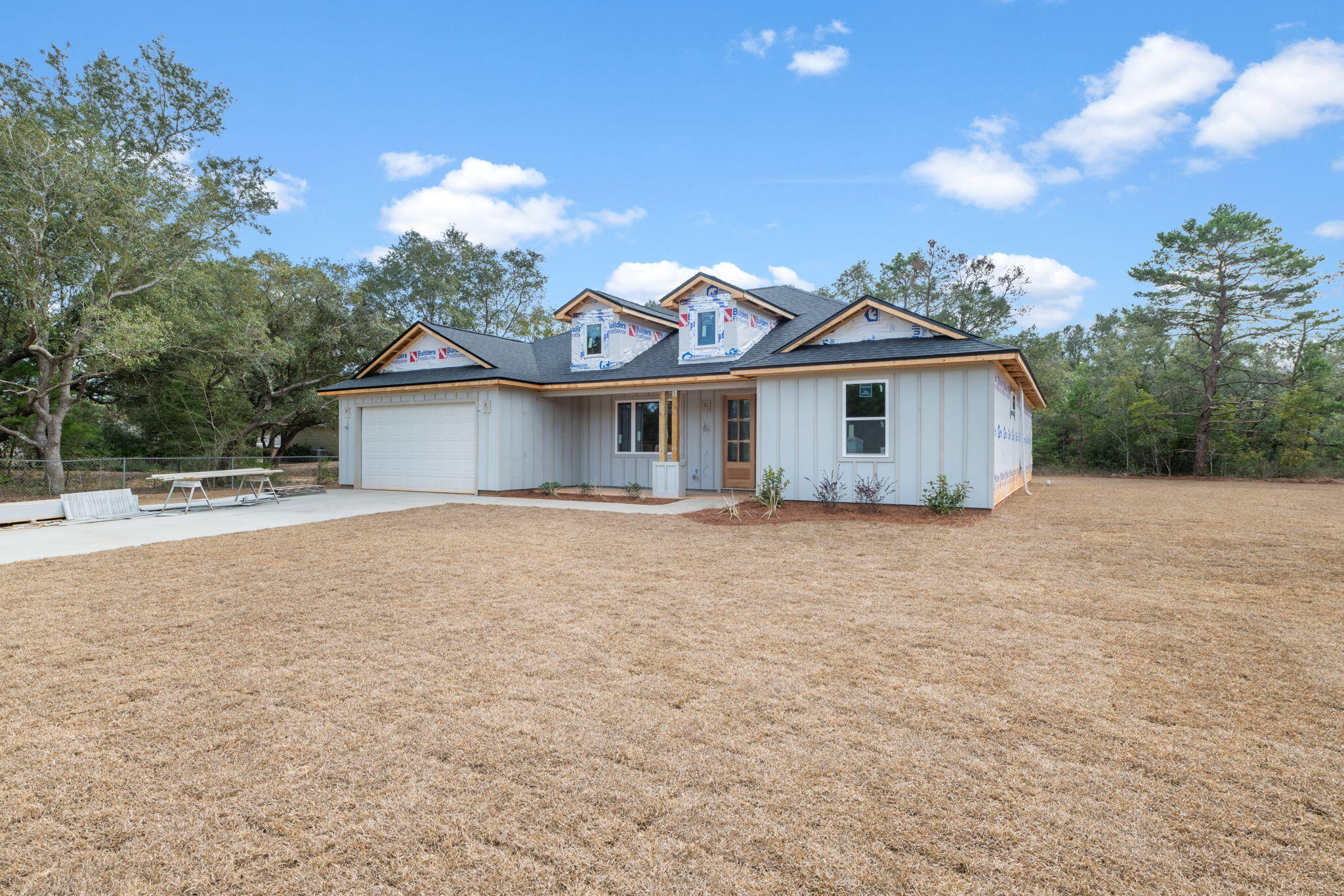 HOLLEY BY THE SEA - Residential