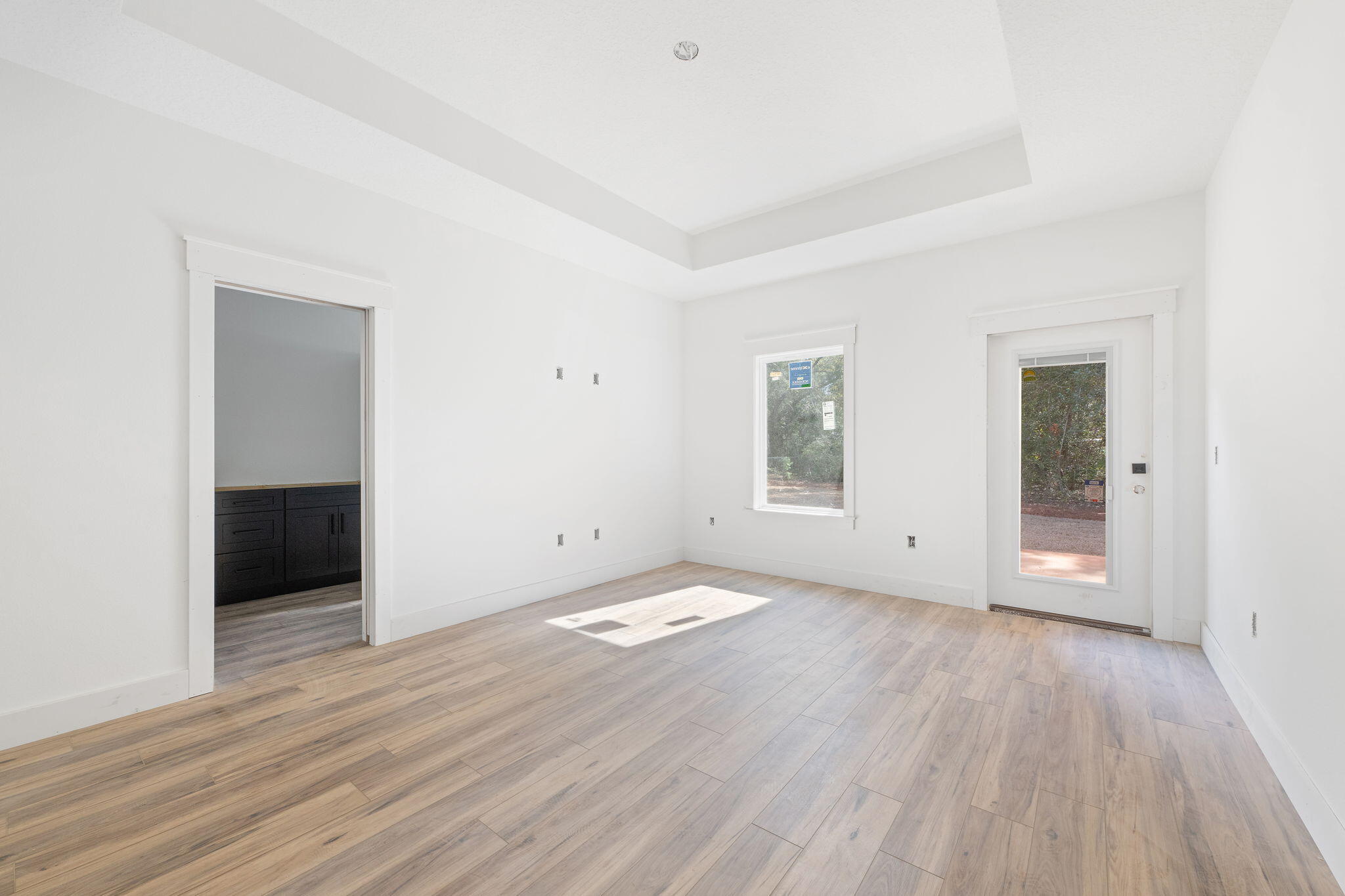 HOLLEY BY THE SEA - Residential