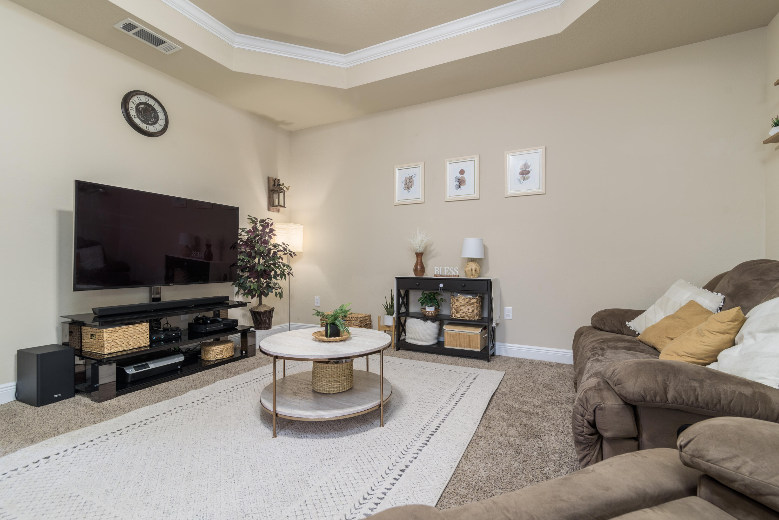 NONESUCH WAY - Residential