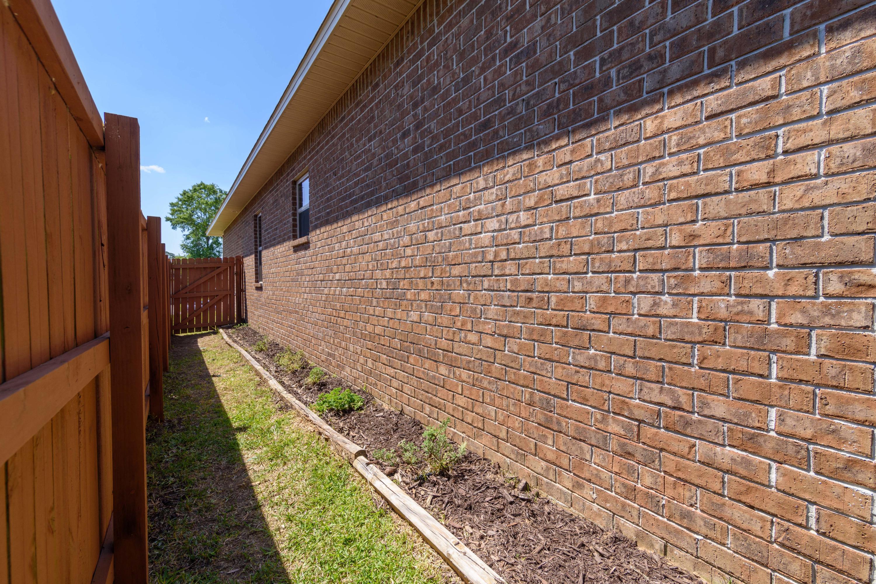 NONESUCH WAY - Residential