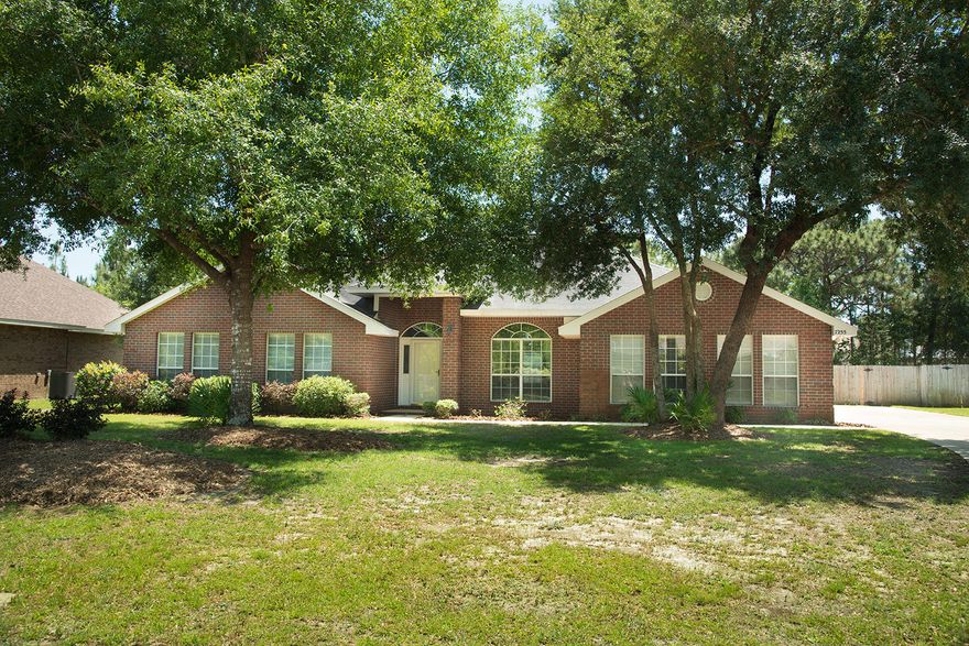 This is a BEAUTY! Located in the Hidden Creek area of Holley By The Sea! Wide open floor plan with large kitchen, family room, inside laundry. Covered POOL and a beautifully landscaped yard that is fenced in just great for entertaining! Storage shed in the back yard. Oversized driveway. Enjoy Holley By The Sea Amenities. Priced to sell!