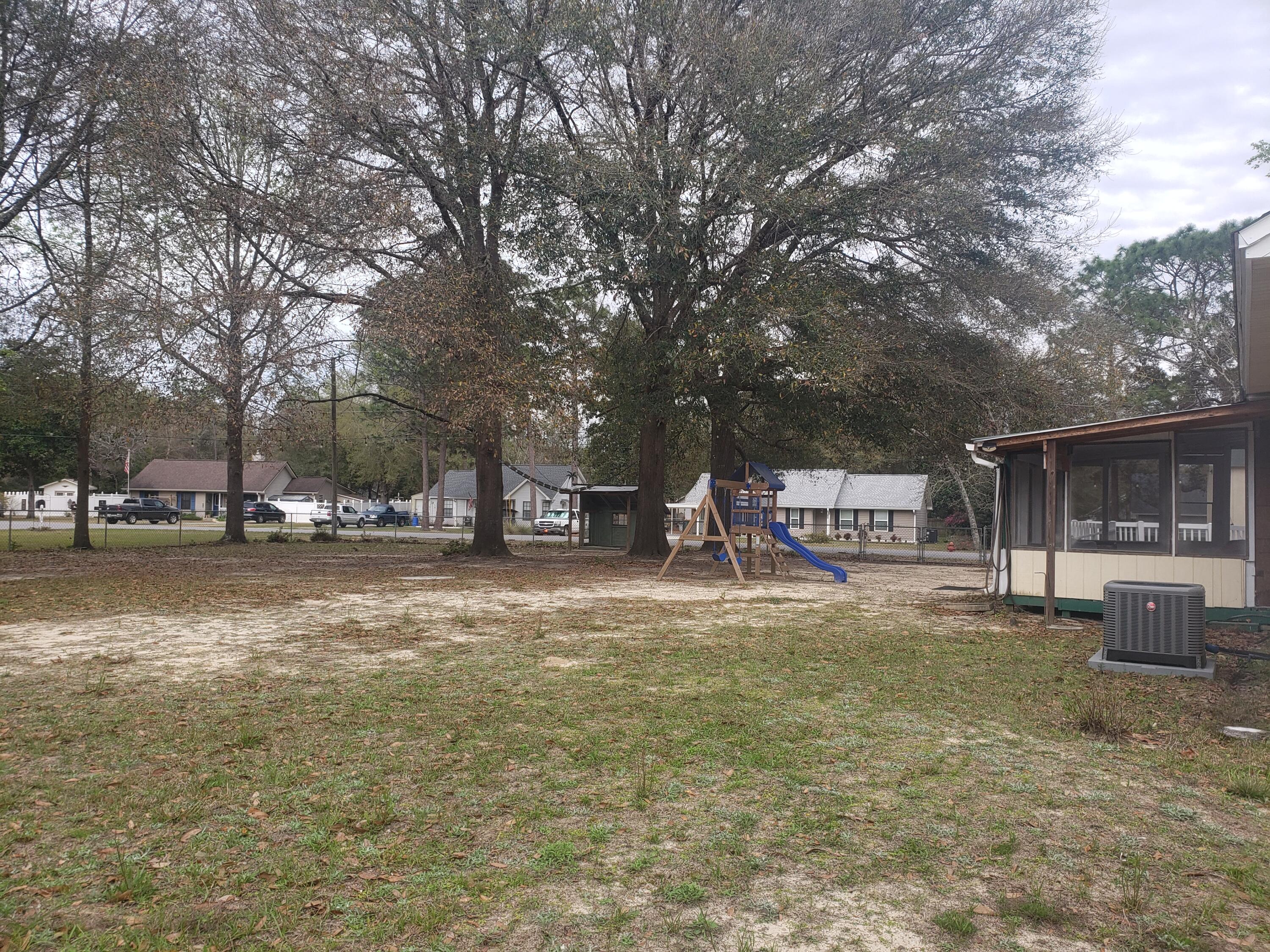 FOREST ACRES LOT 13 - Residential