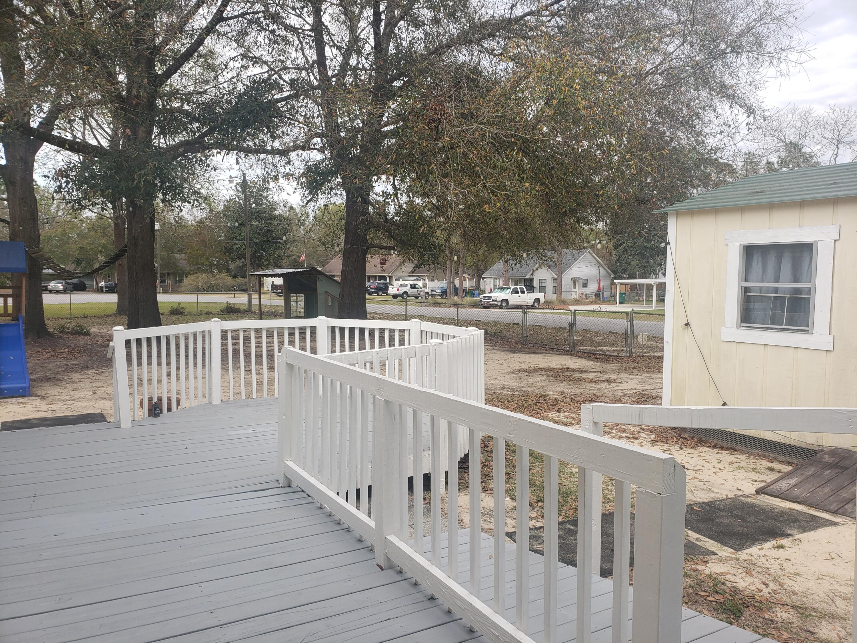 FOREST ACRES LOT 13 - Residential