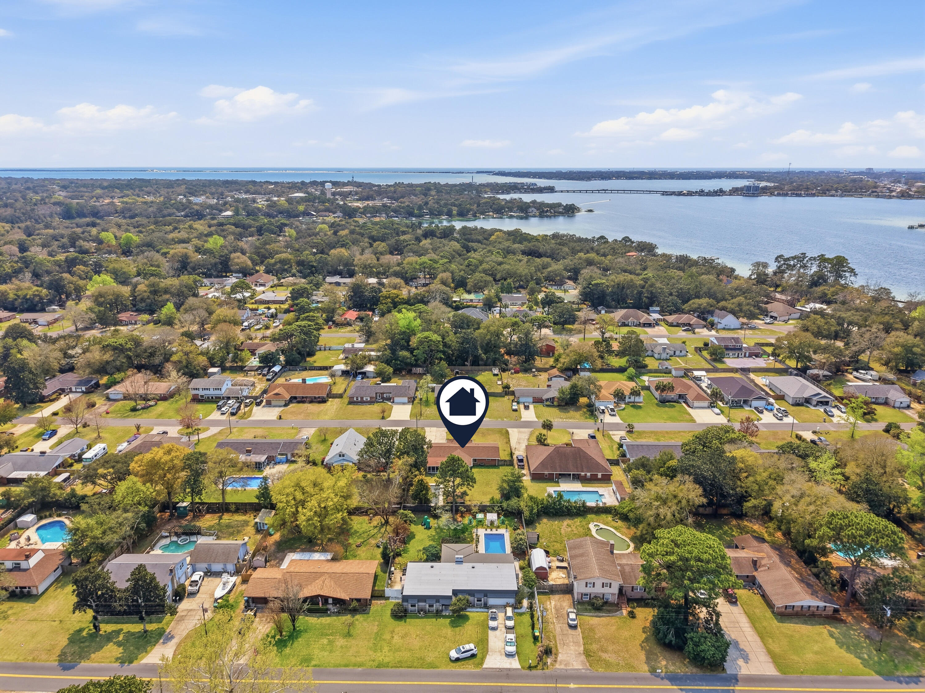Poquito Bayou - Residential