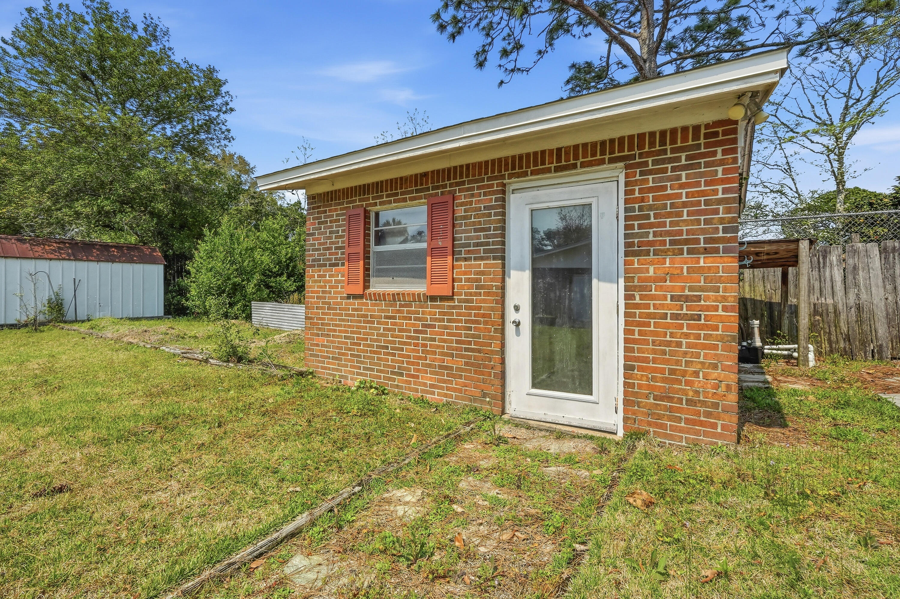 Poquito Bayou - Residential