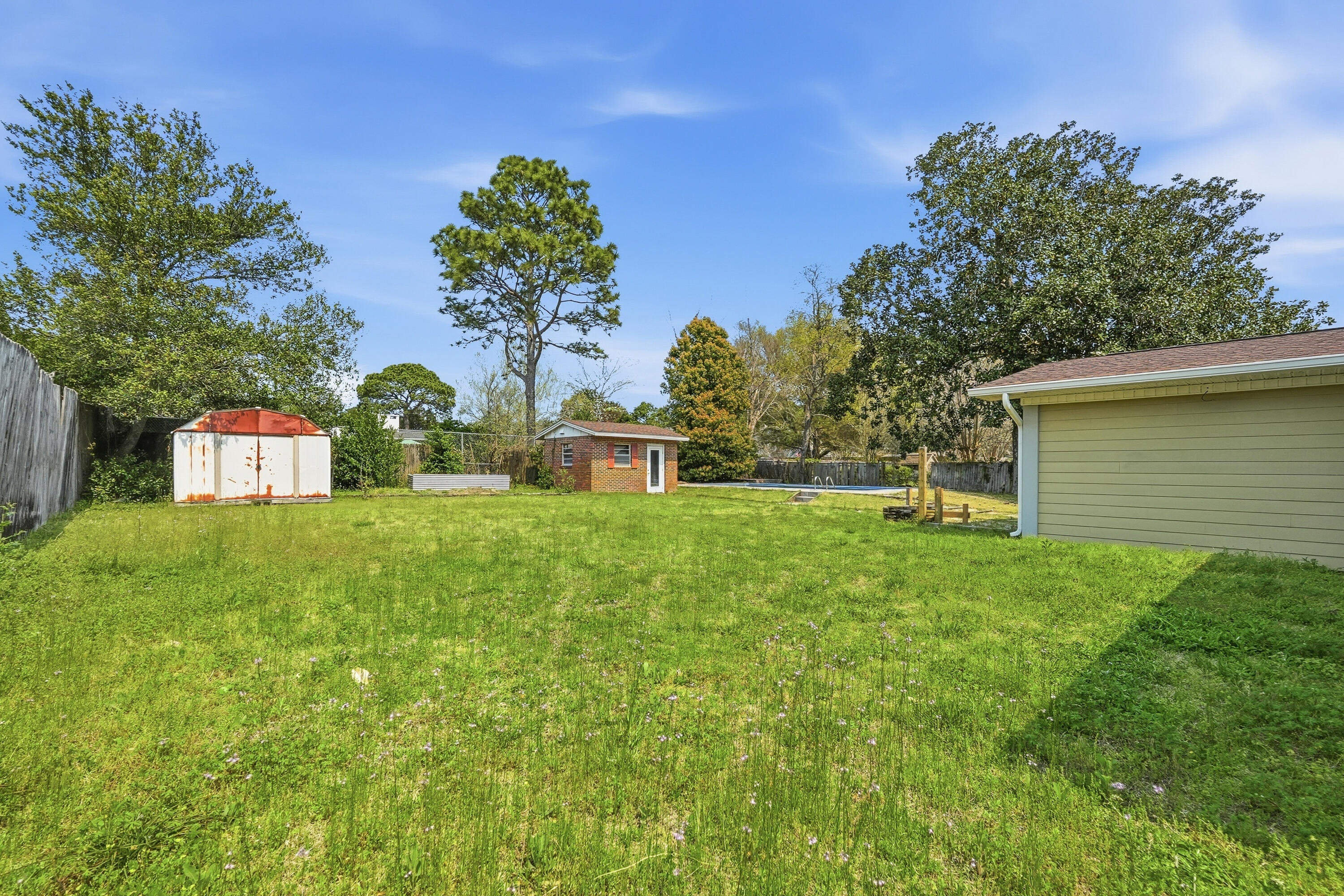 Poquito Bayou - Residential