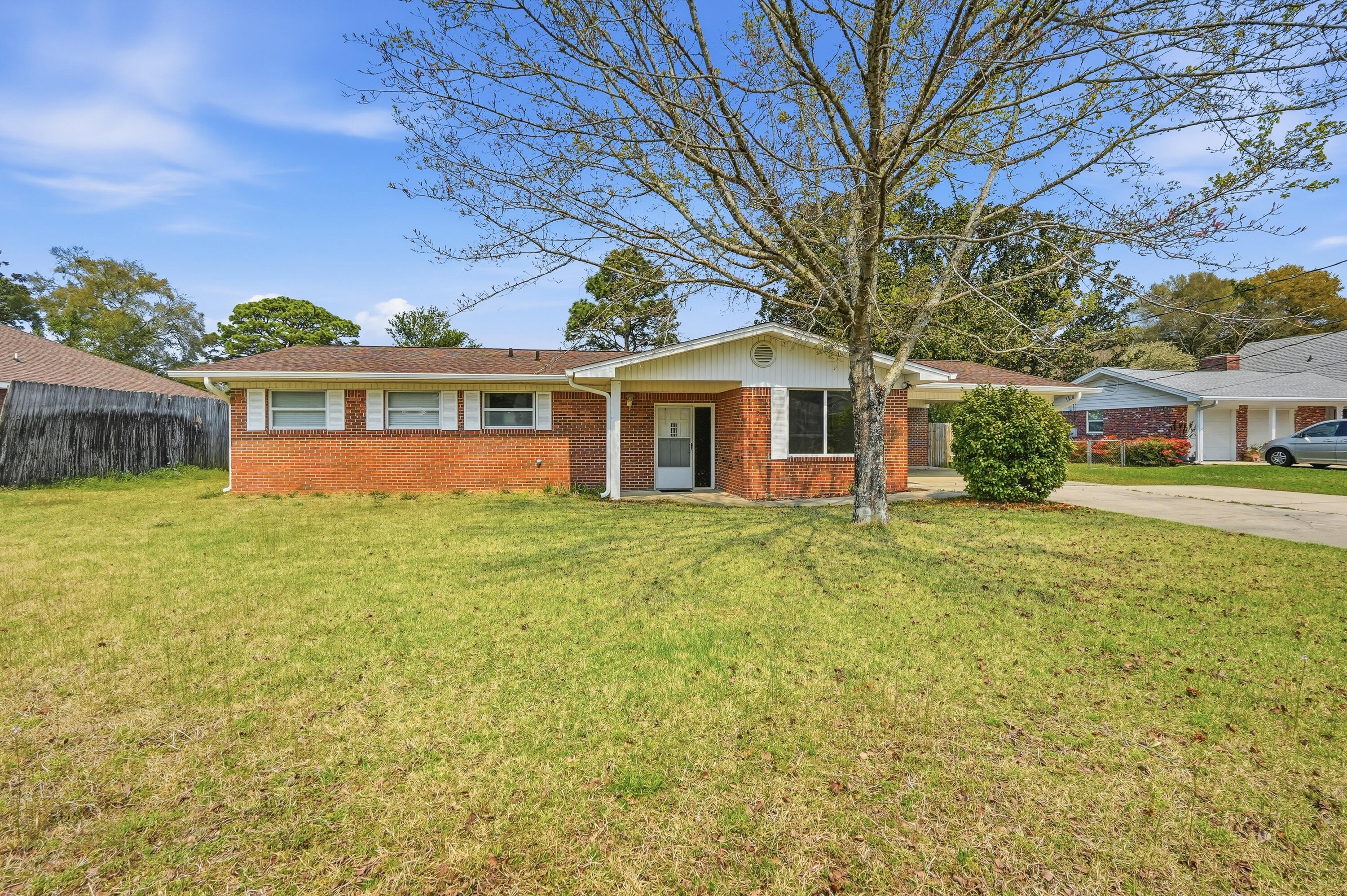 Poquito Bayou - Residential