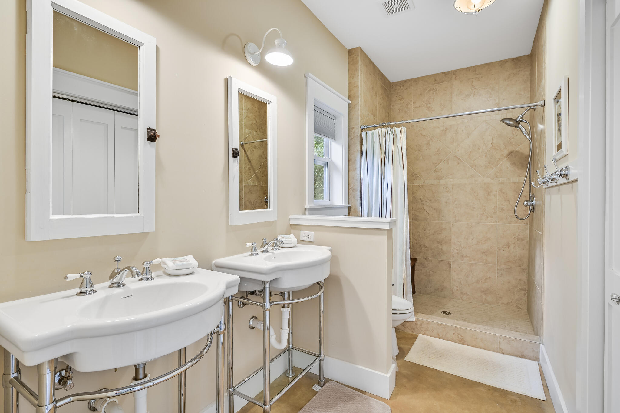 BEACH HIGHLAND 1ST ADD - Residential