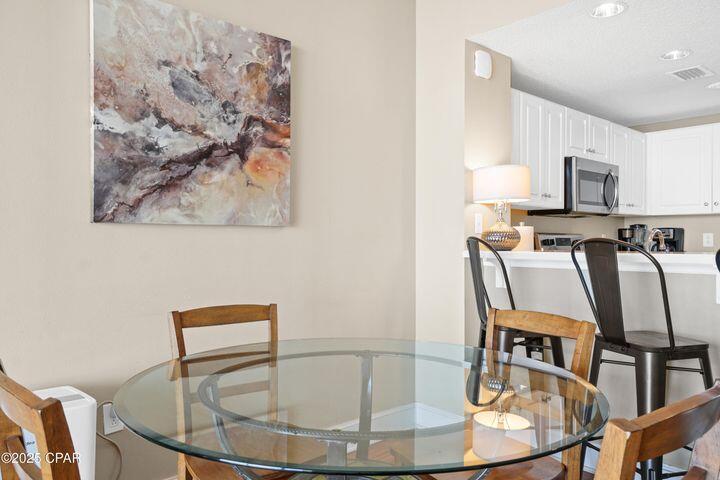 MAJESTIC BEACH TOWERS I - Residential