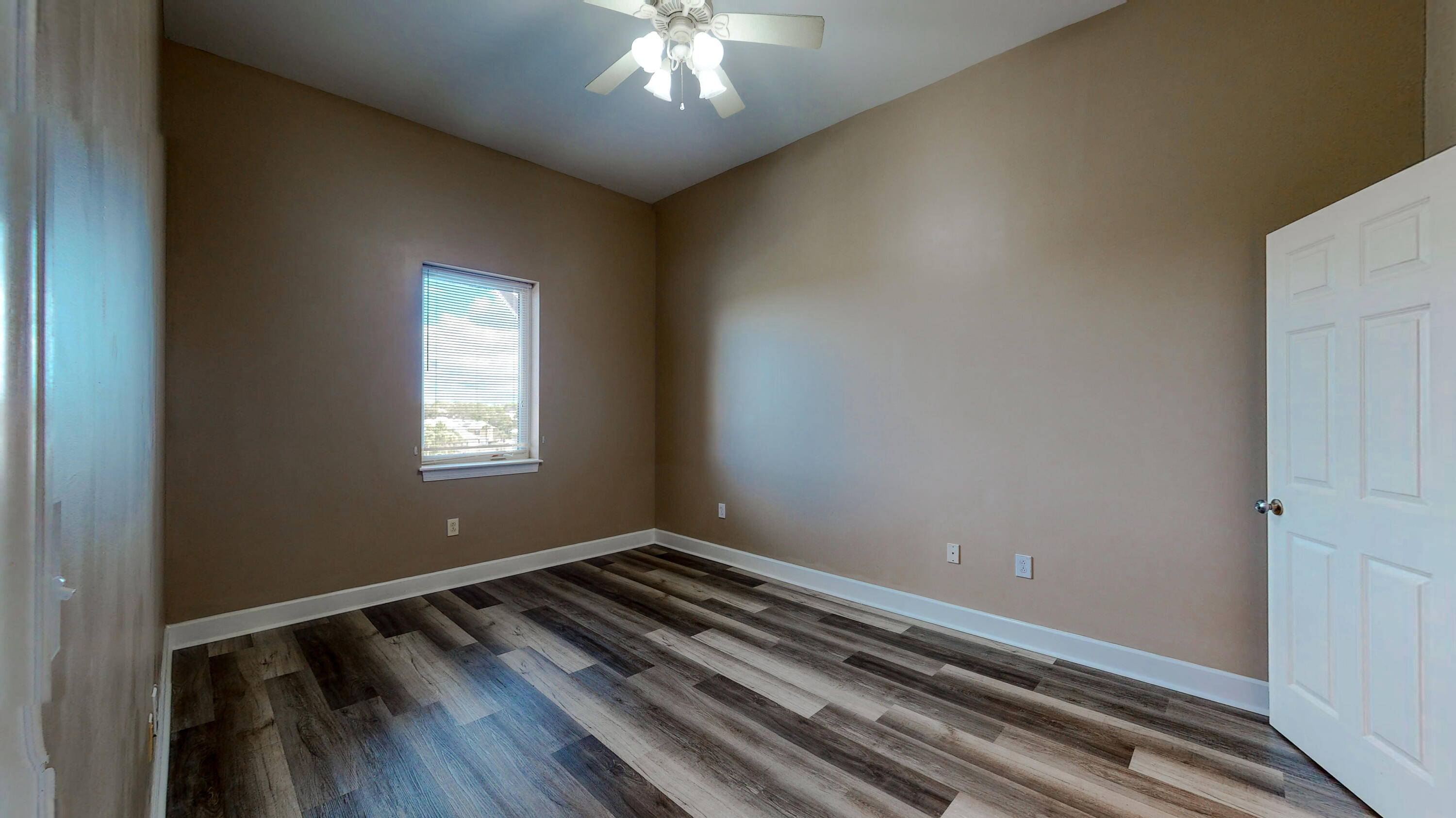 SEAGROVE HIGHLANDS - Residential Lease