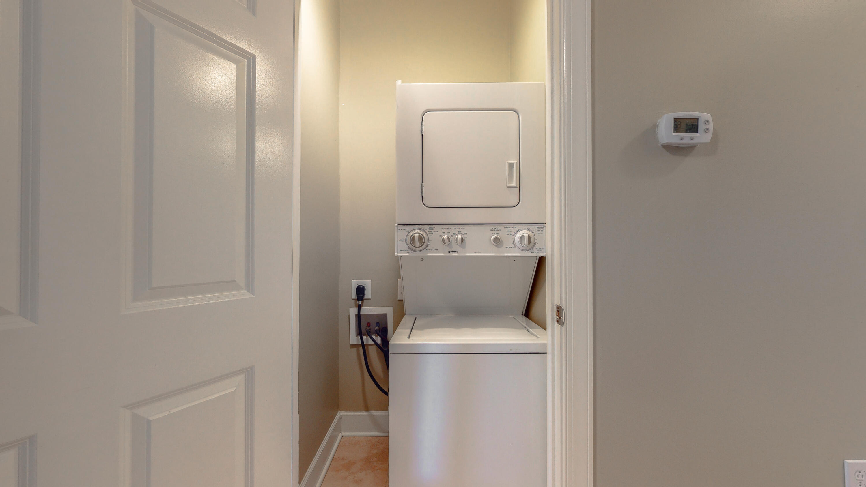 SEAGROVE HIGHLANDS - Residential Lease