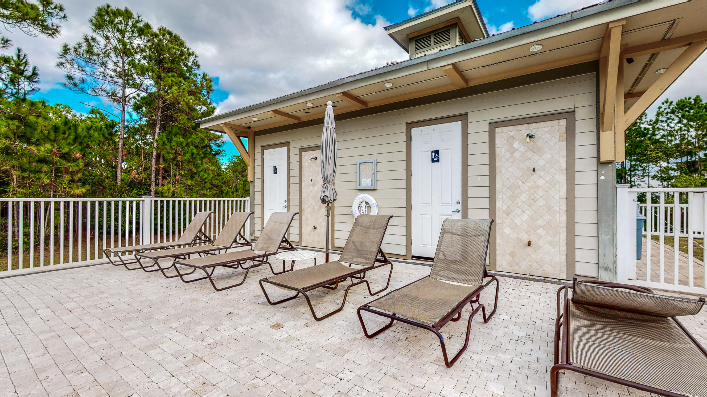 SEAGROVE HIGHLANDS - Residential Lease