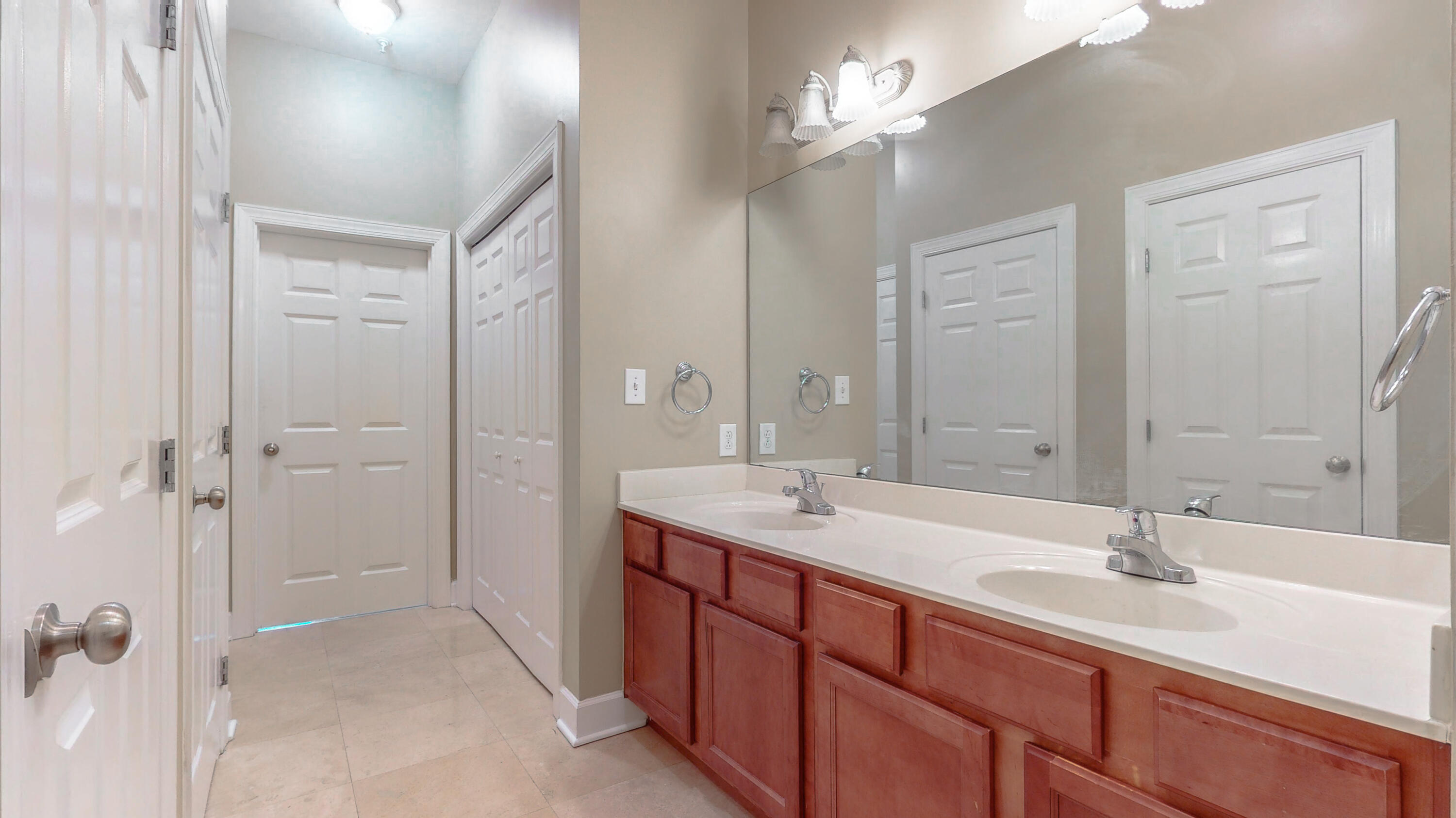 SEAGROVE HIGHLANDS - Residential Lease