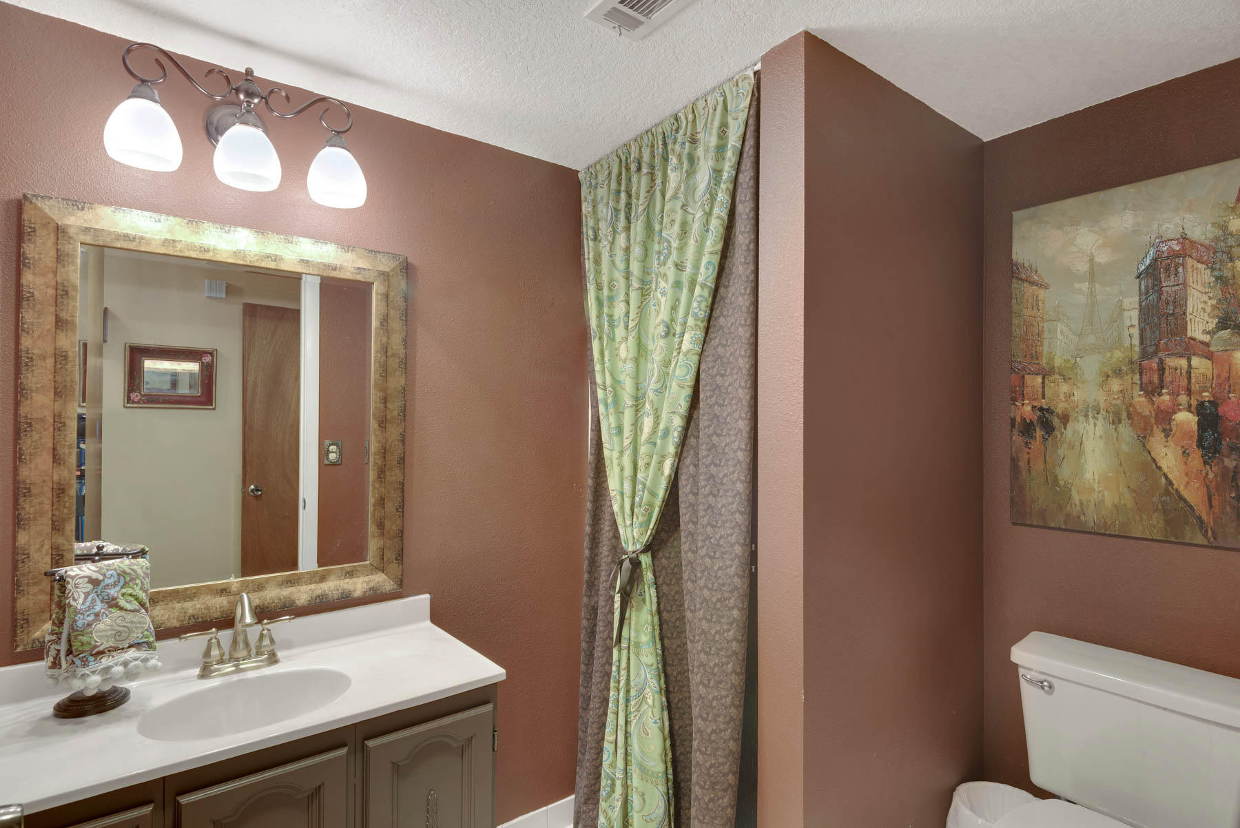 KELL-AIRE GARDENS - Residential