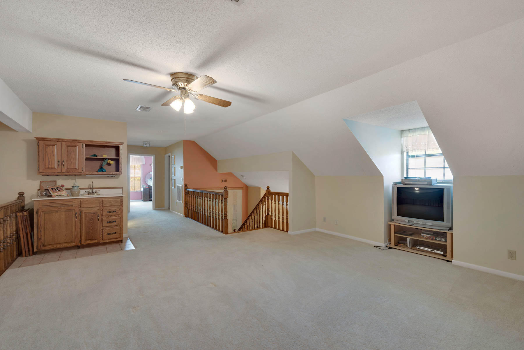 KELL-AIRE GARDENS - Residential