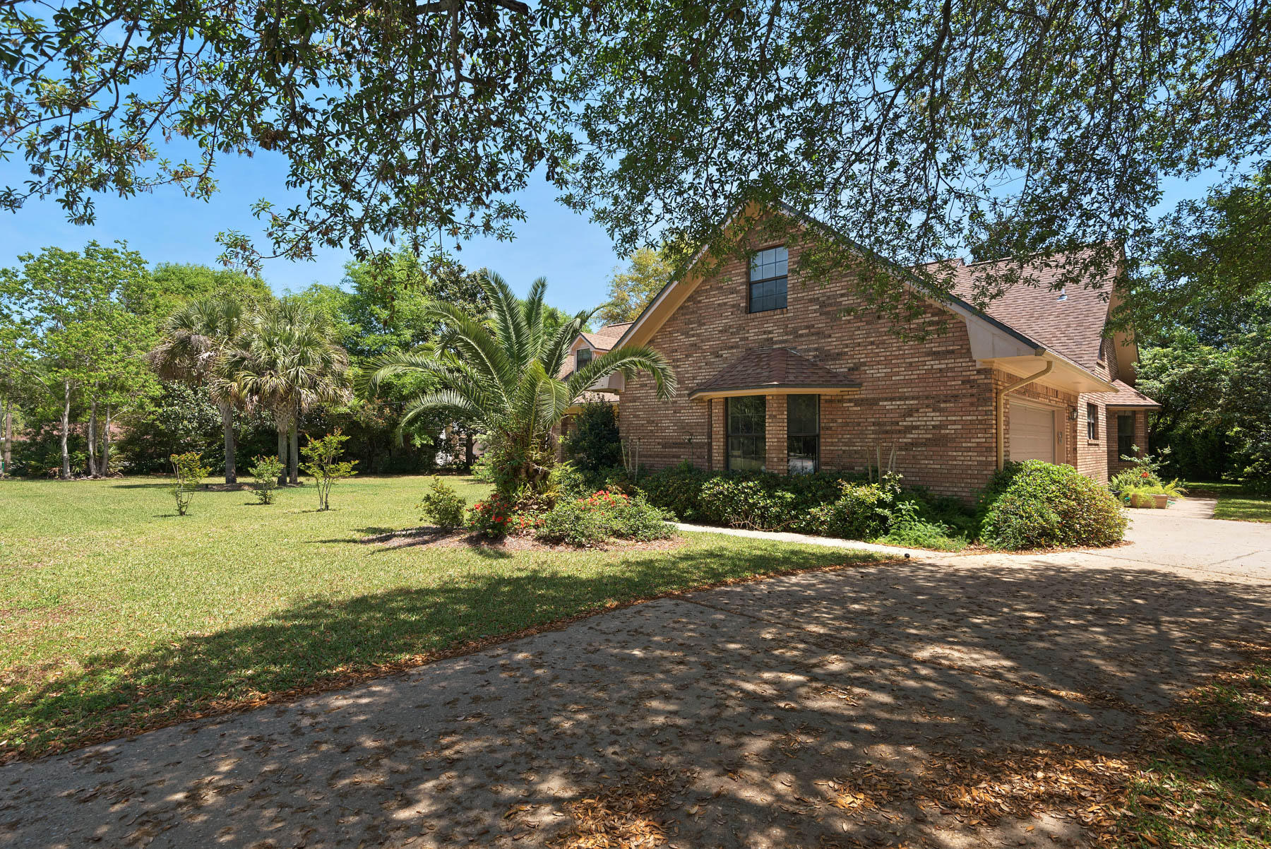 KELL-AIRE GARDENS - Residential