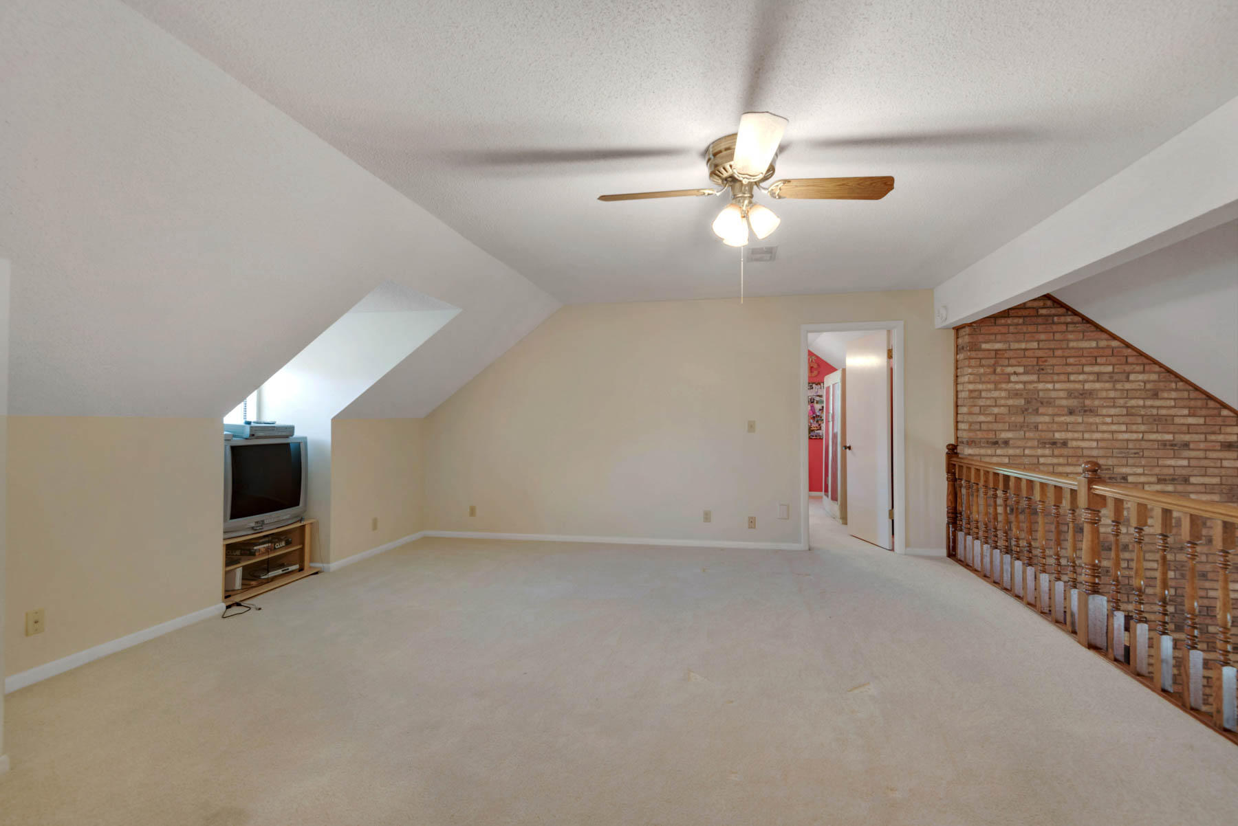 KELL-AIRE GARDENS - Residential