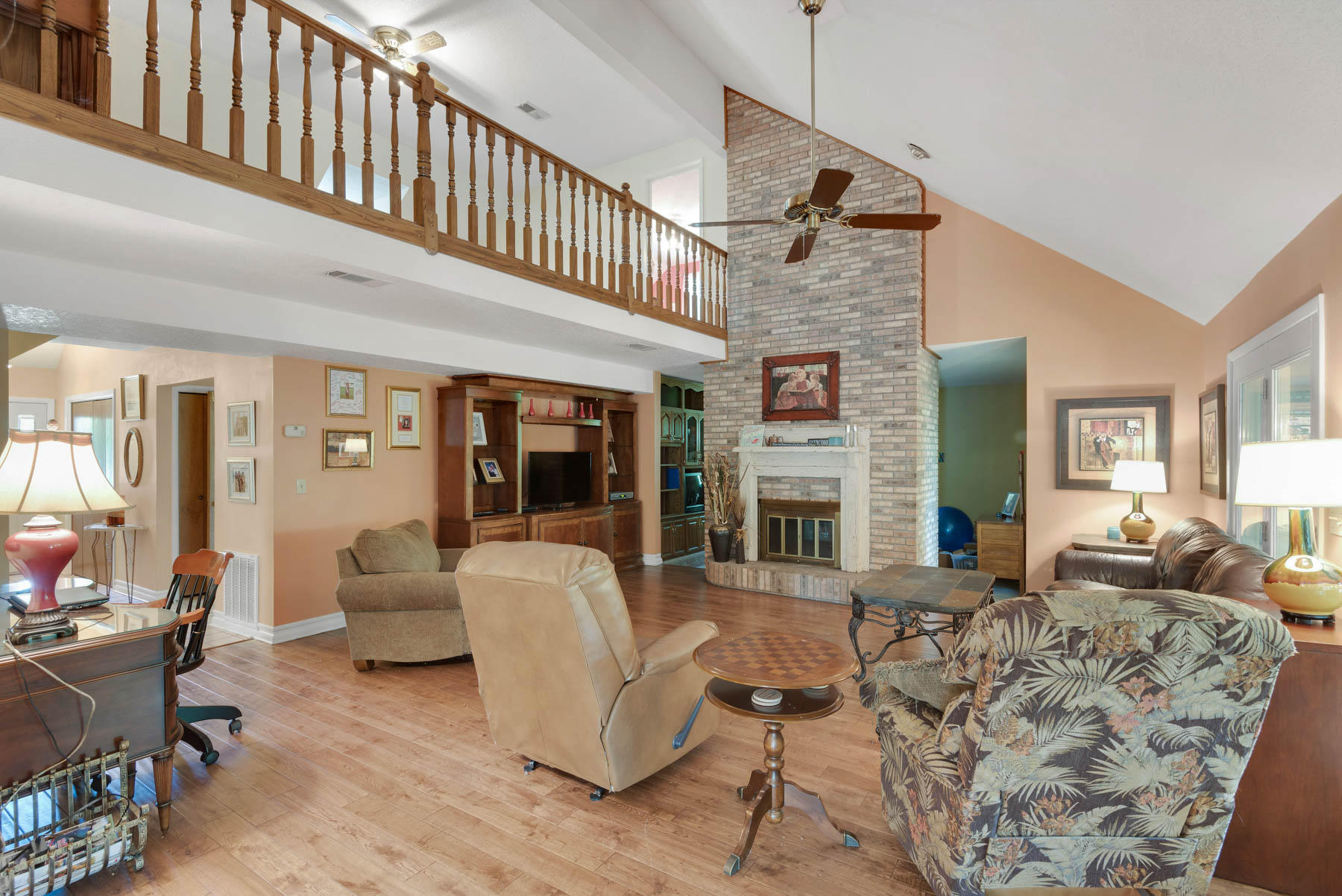 KELL-AIRE GARDENS - Residential