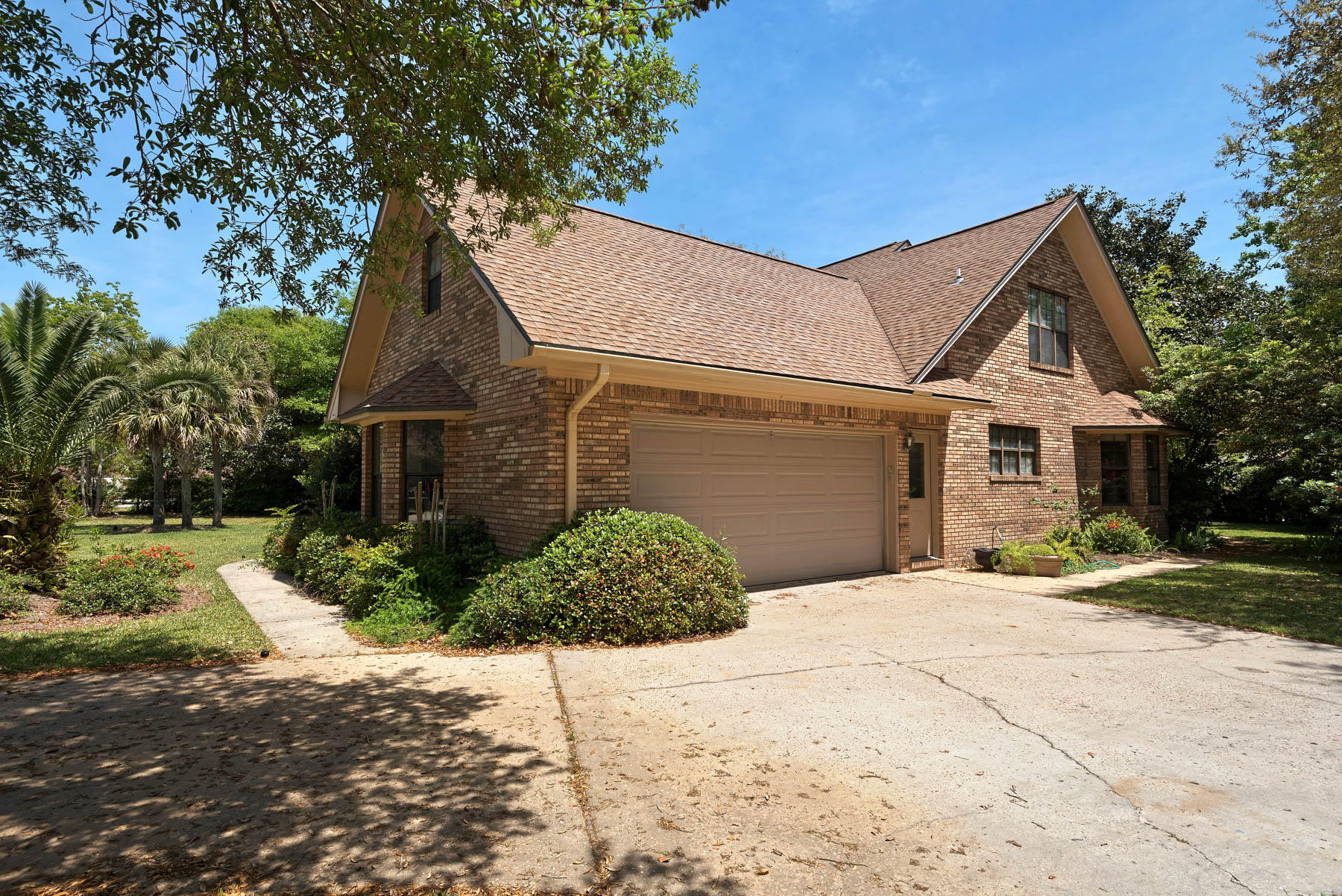 KELL-AIRE GARDENS - Residential