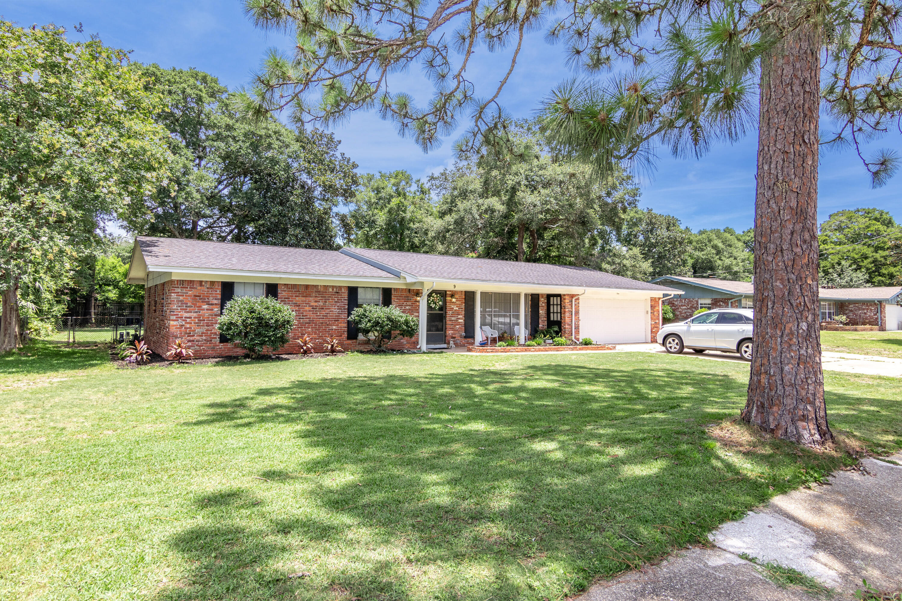 FORT WALTON BEACH (242200.00) - Residential