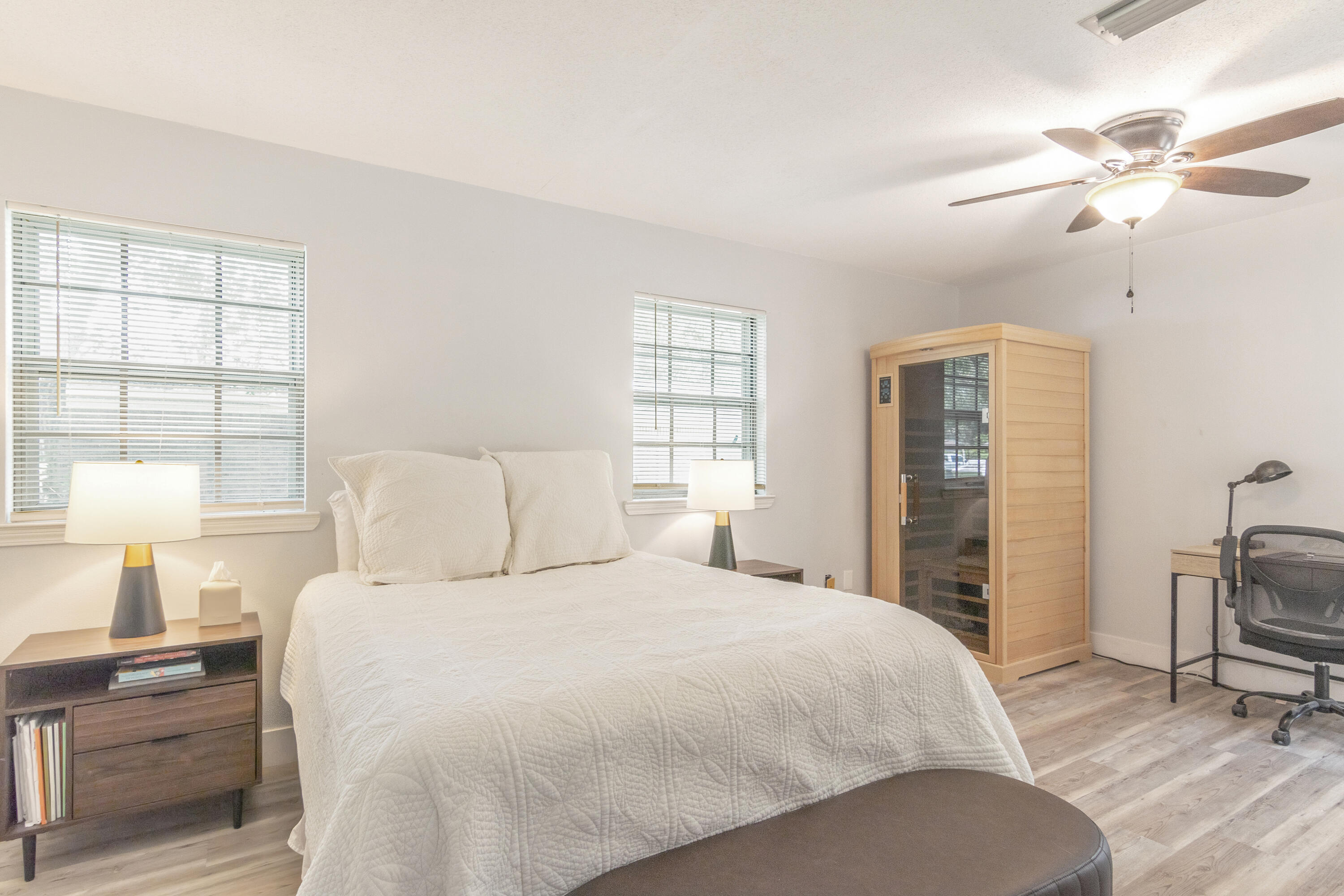 FORT WALTON BEACH (242200.00) - Residential