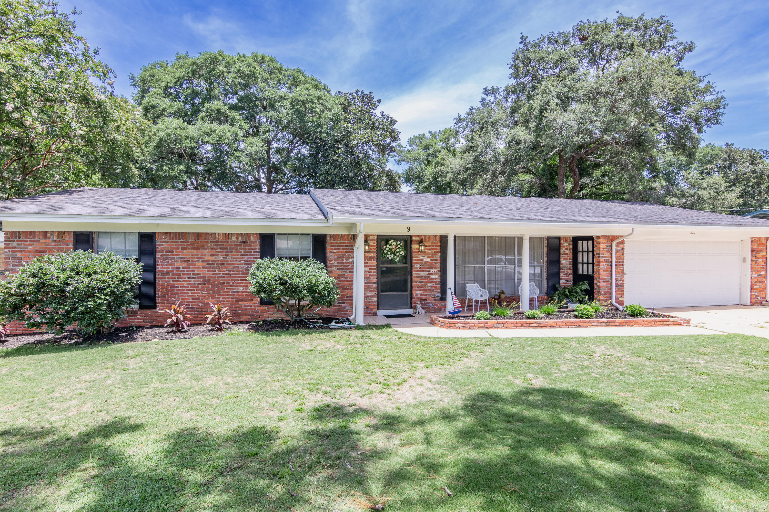 FORT WALTON BEACH (242200.00) - Residential
