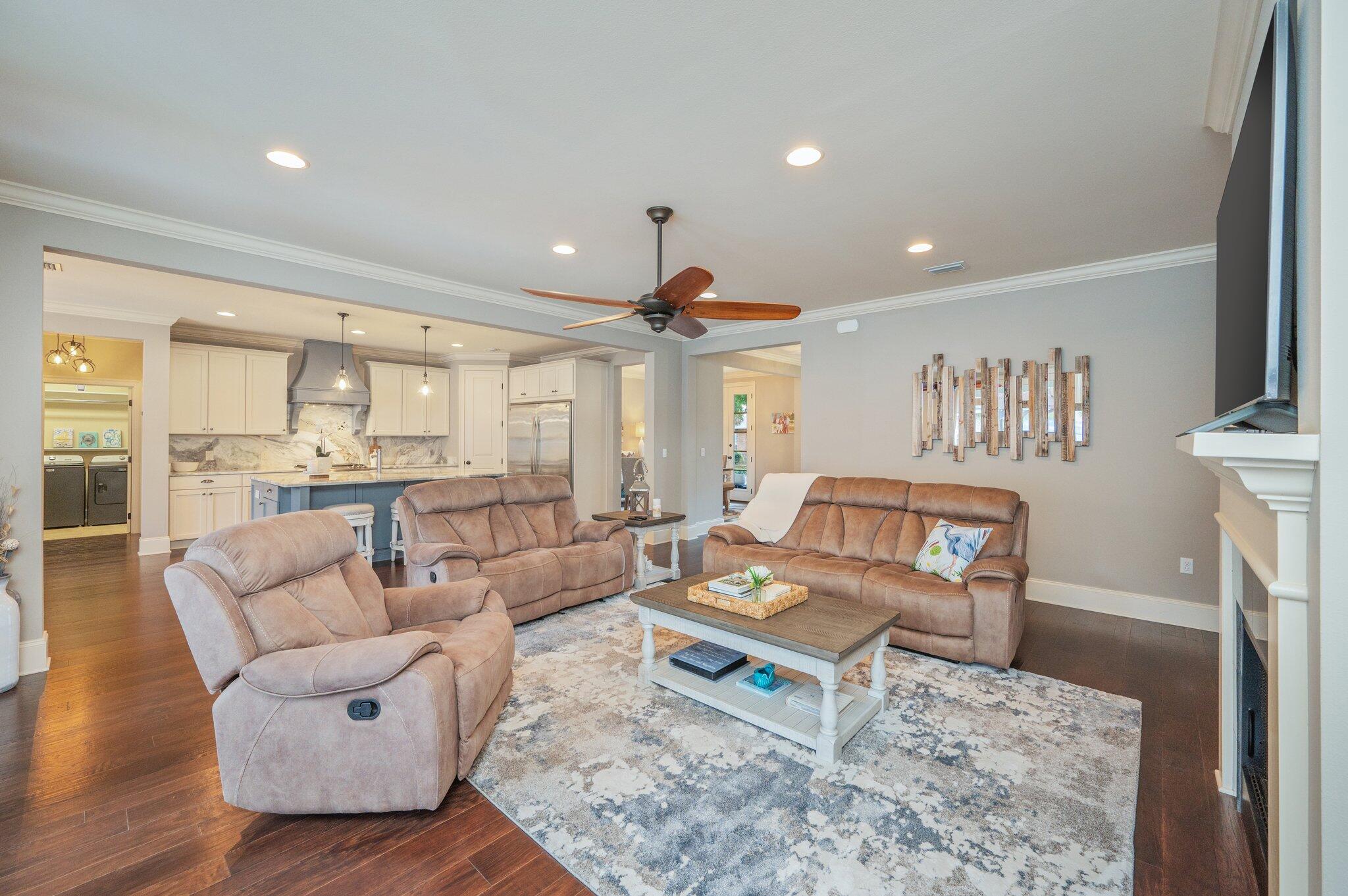PRYORWOOD S/D - Residential
