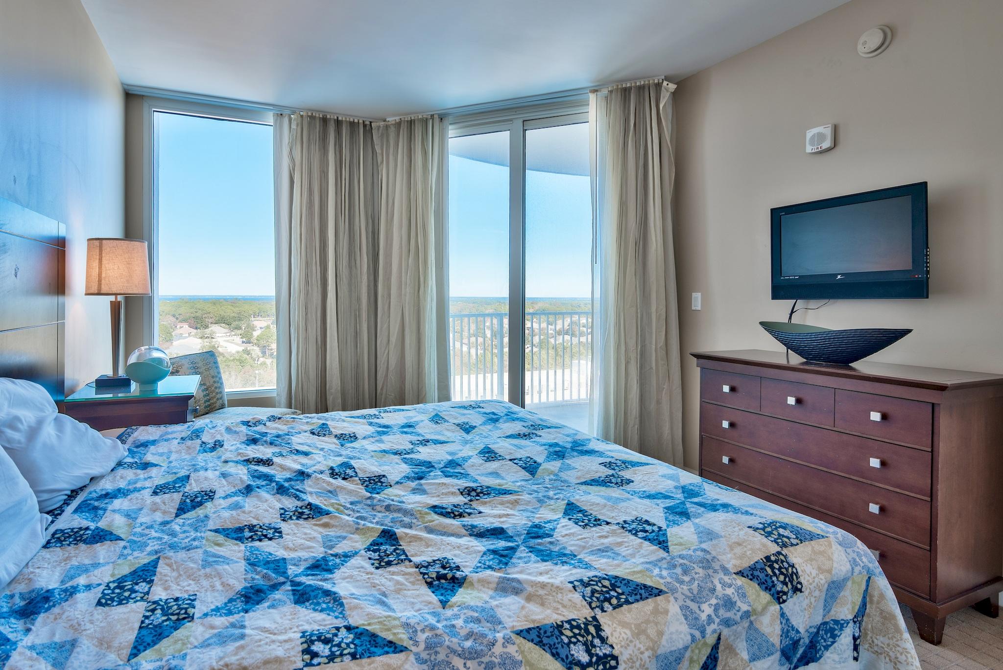 THE PALMS OF DESTIN - Residential