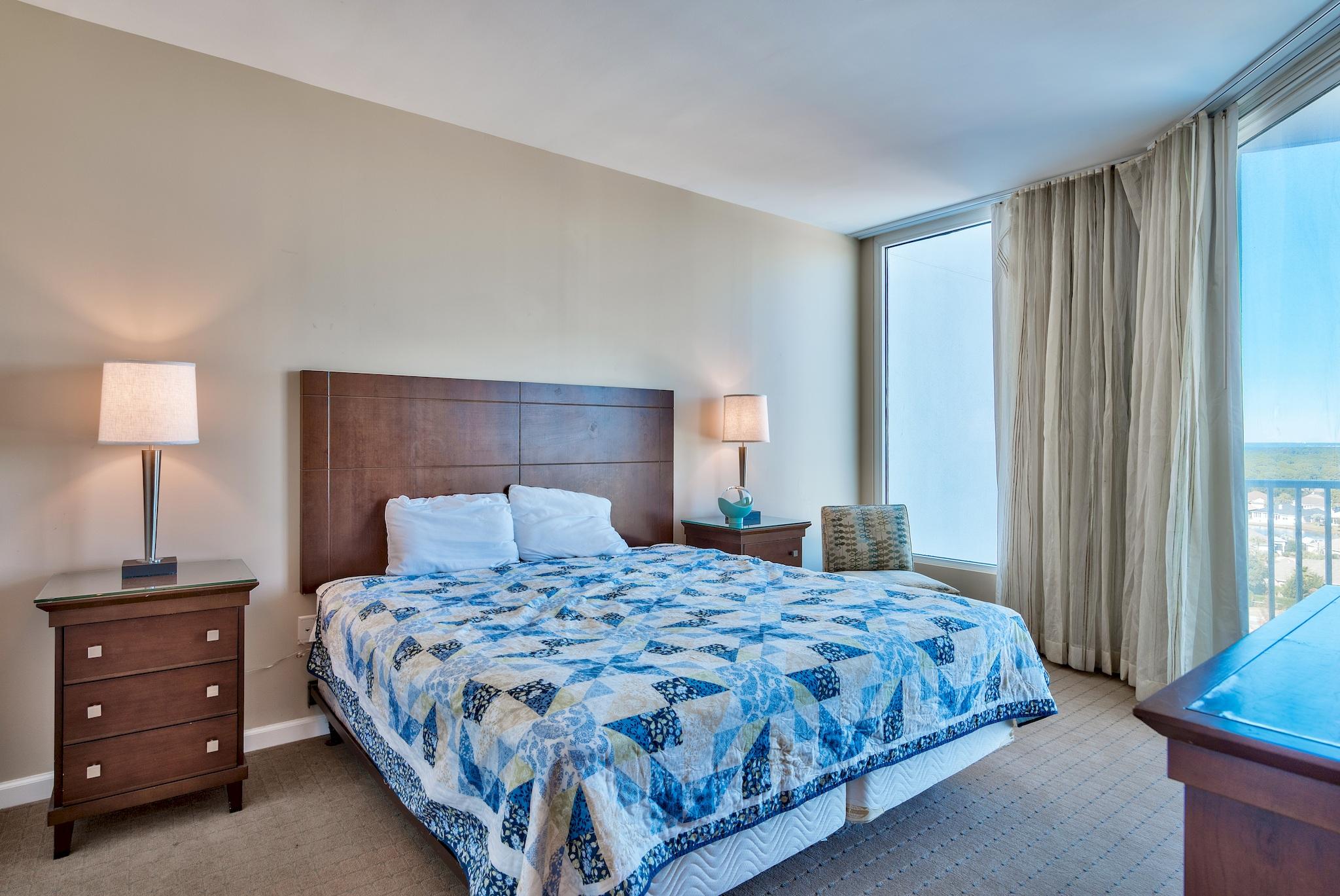 THE PALMS OF DESTIN - Residential