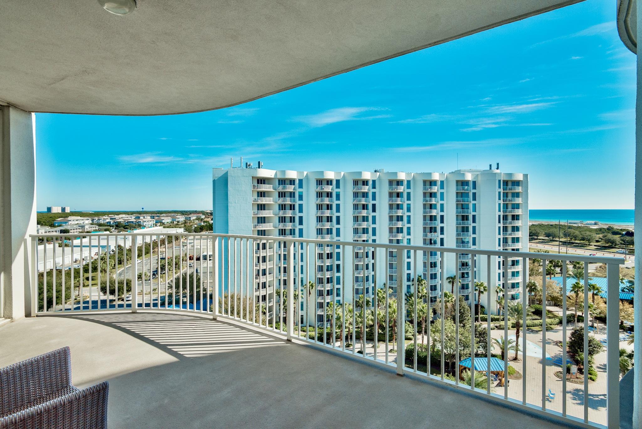 THE PALMS OF DESTIN - Residential