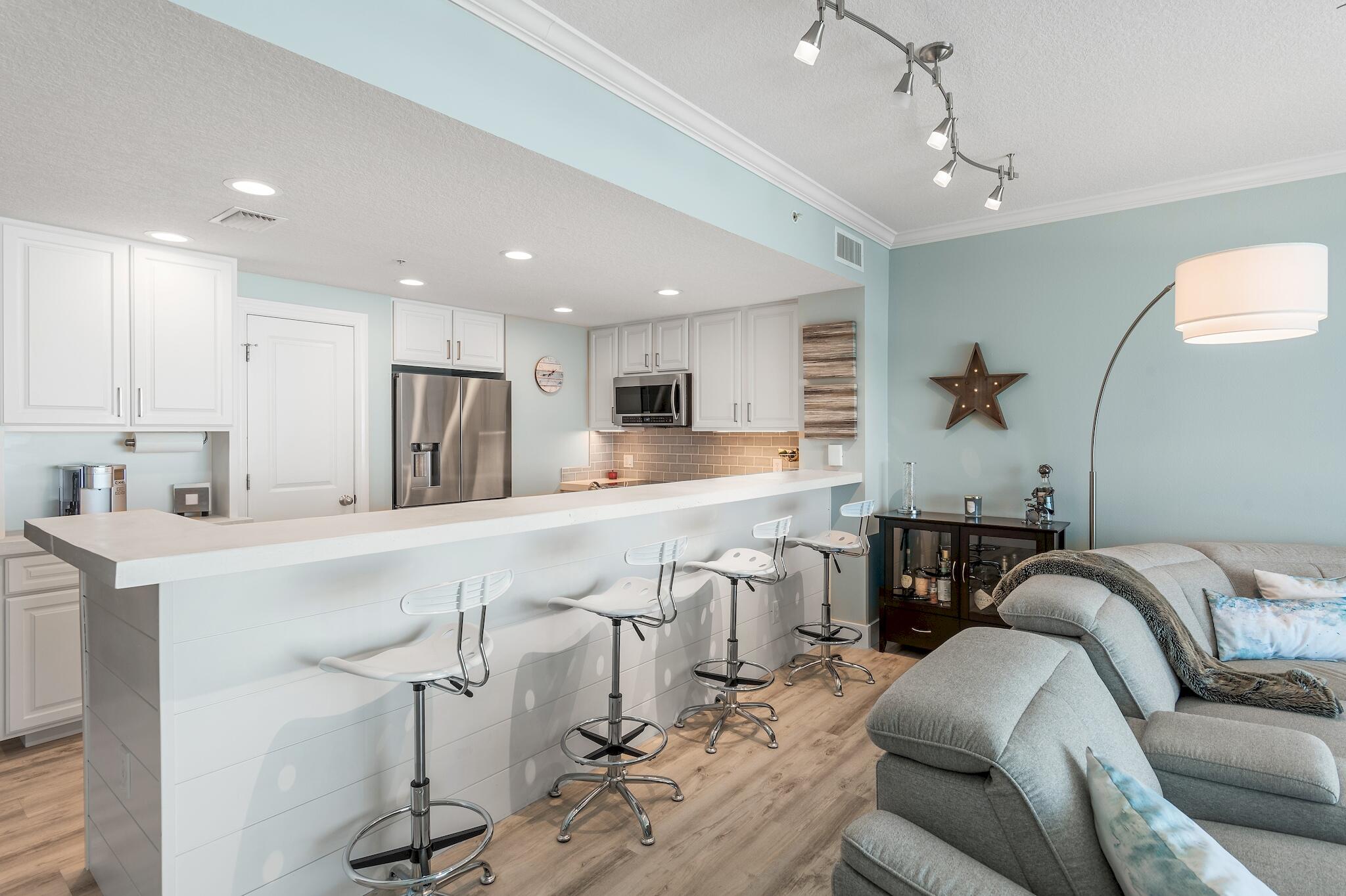 PALAZZO CONDOMINIUM - Residential