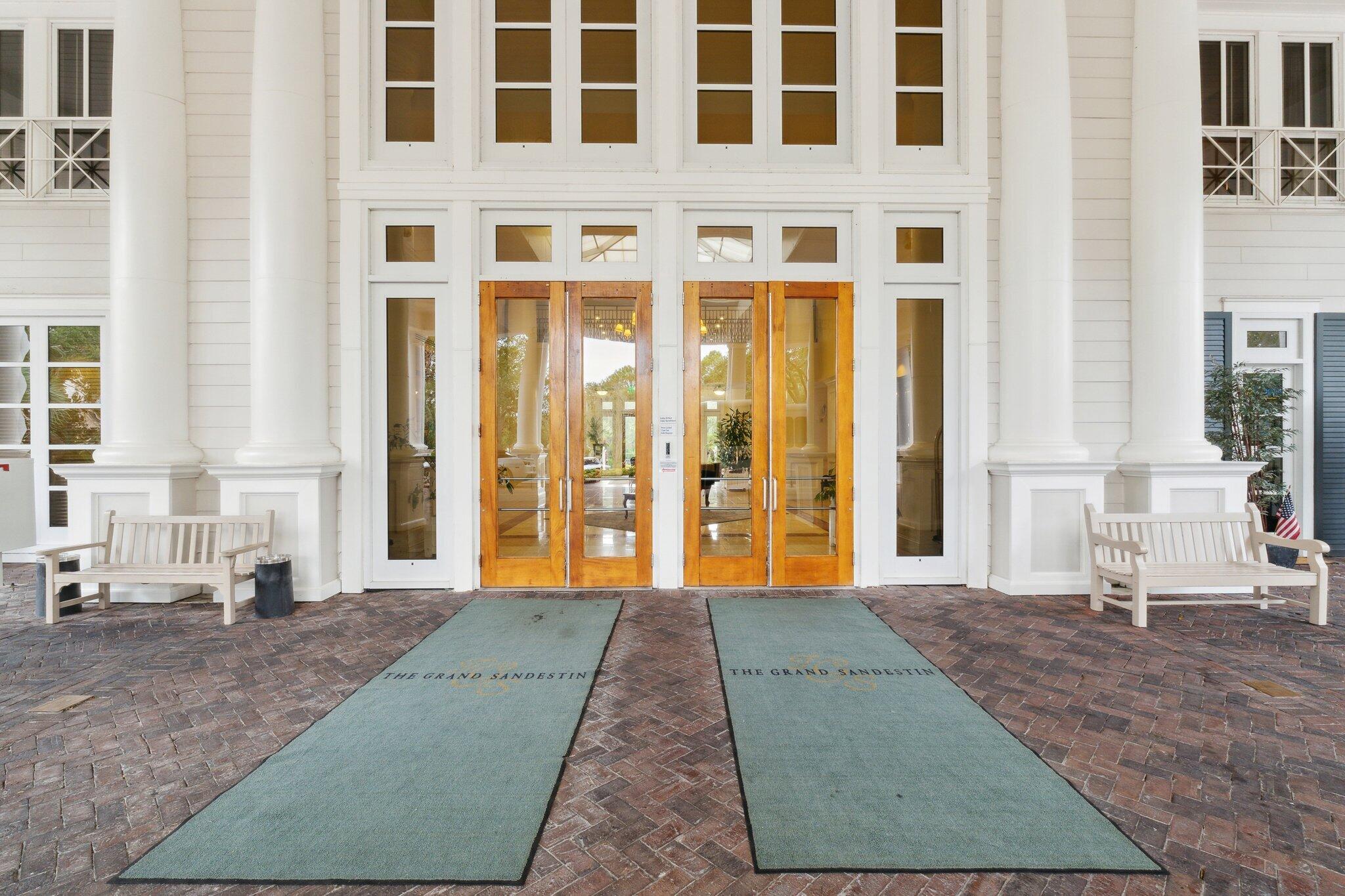 GRAND SANDESTIN - Residential