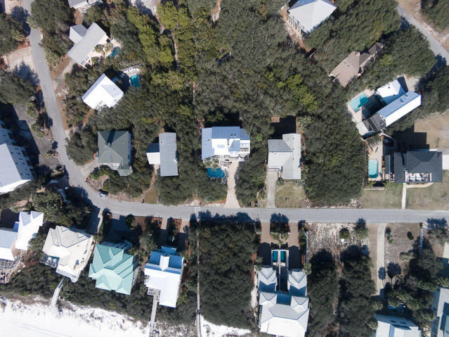 CAMP CREEK LAKE - Residential