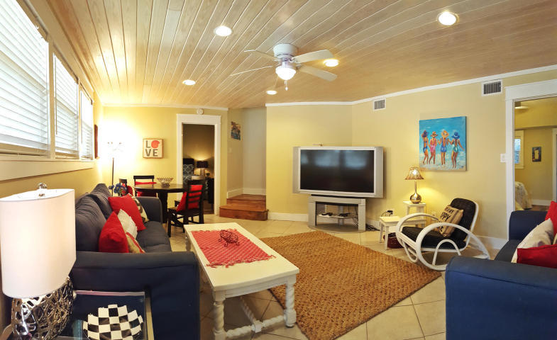 CAMP CREEK LAKE - Residential