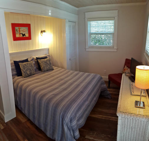 CAMP CREEK LAKE - Residential