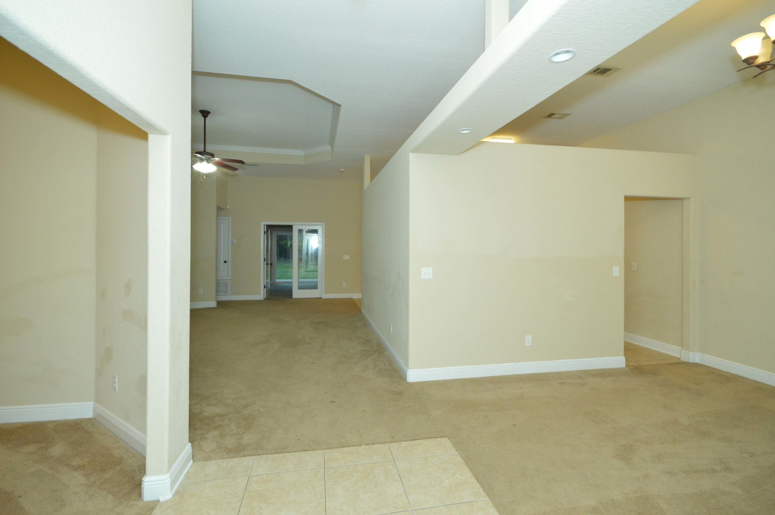 Leah Pines - Residential