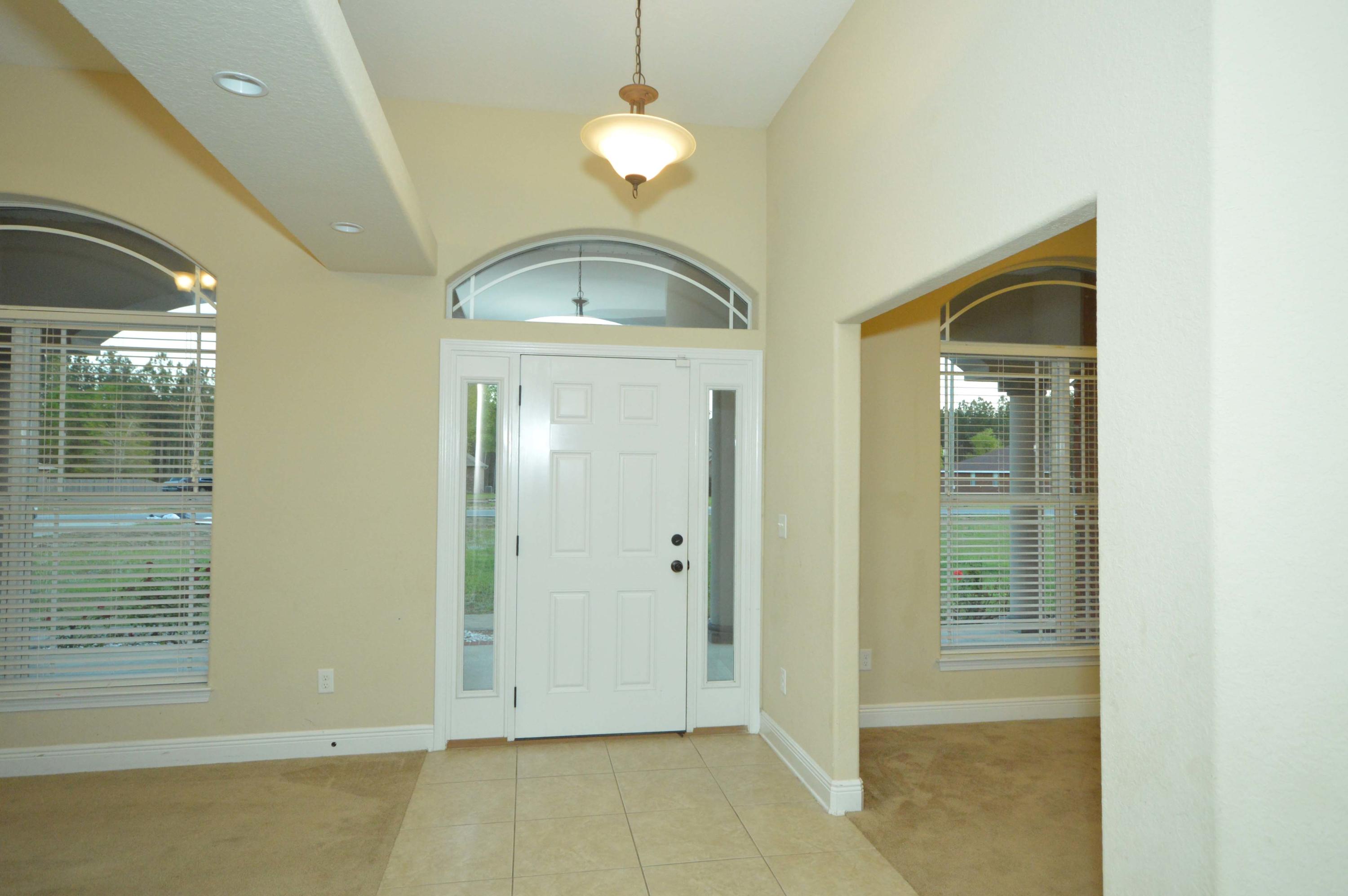 Leah Pines - Residential