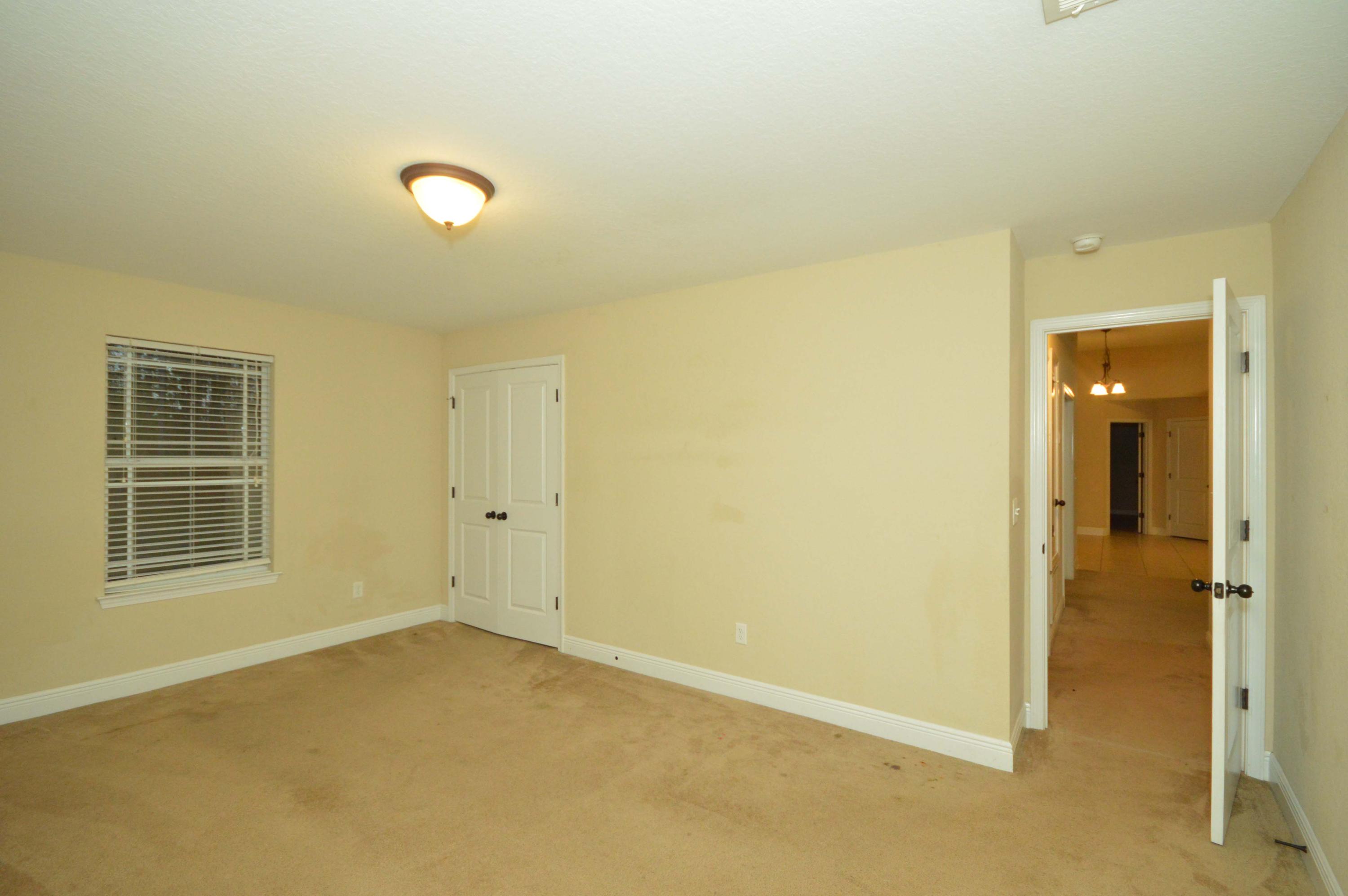 Leah Pines - Residential