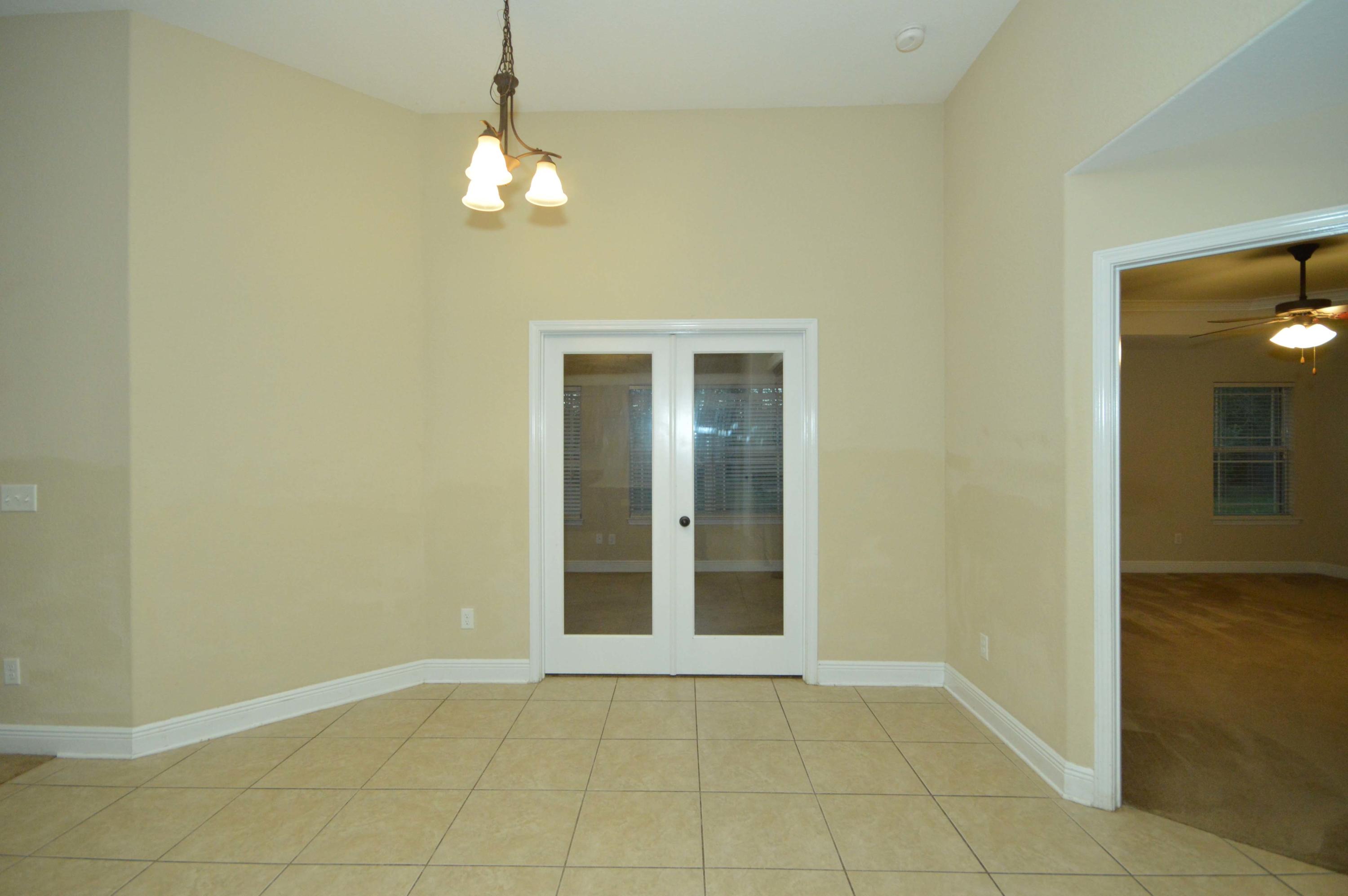 Leah Pines - Residential