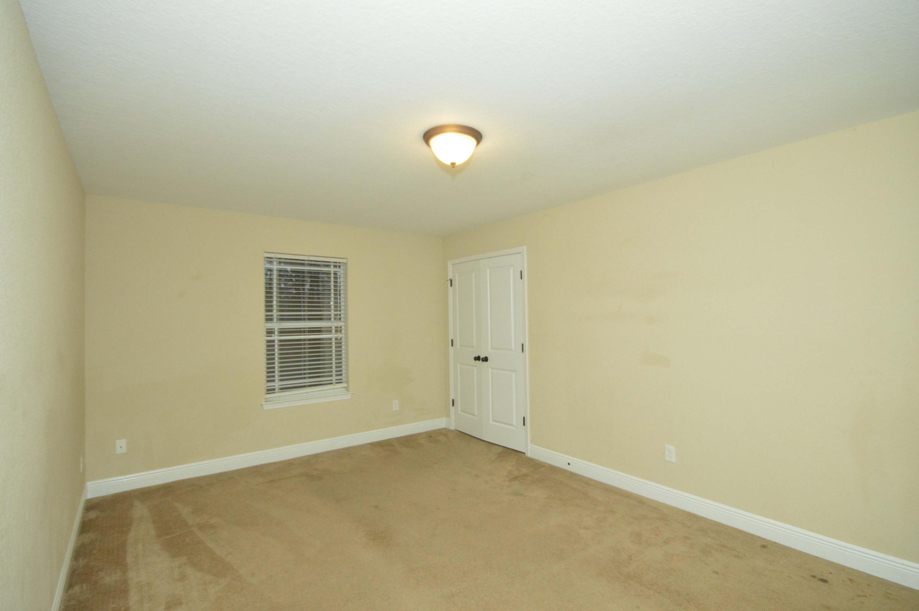 Leah Pines - Residential