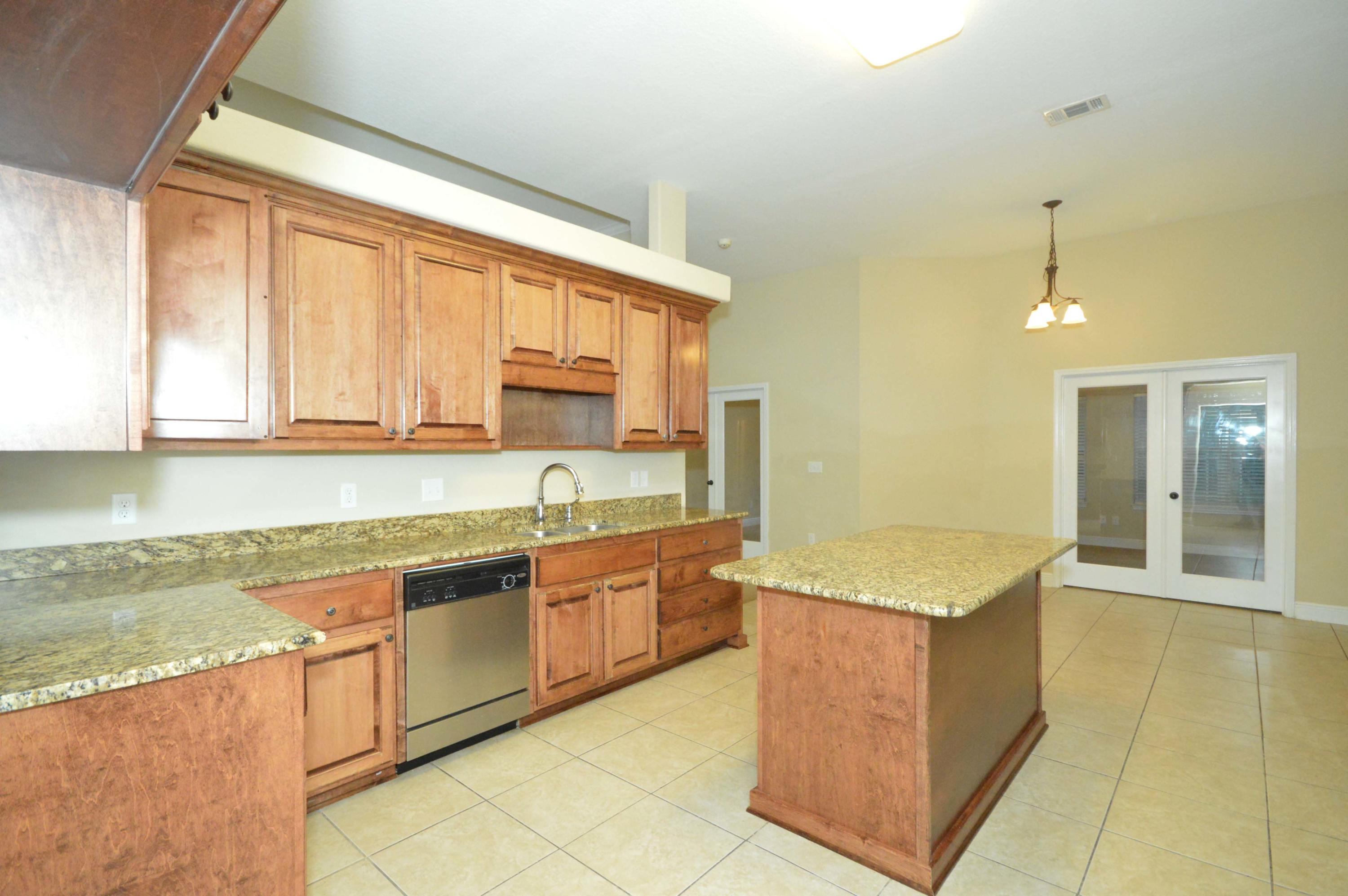 Leah Pines - Residential